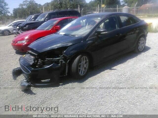 2015 Ford Focus - VIN: 1FADP3F27FL338757 - Photo 2