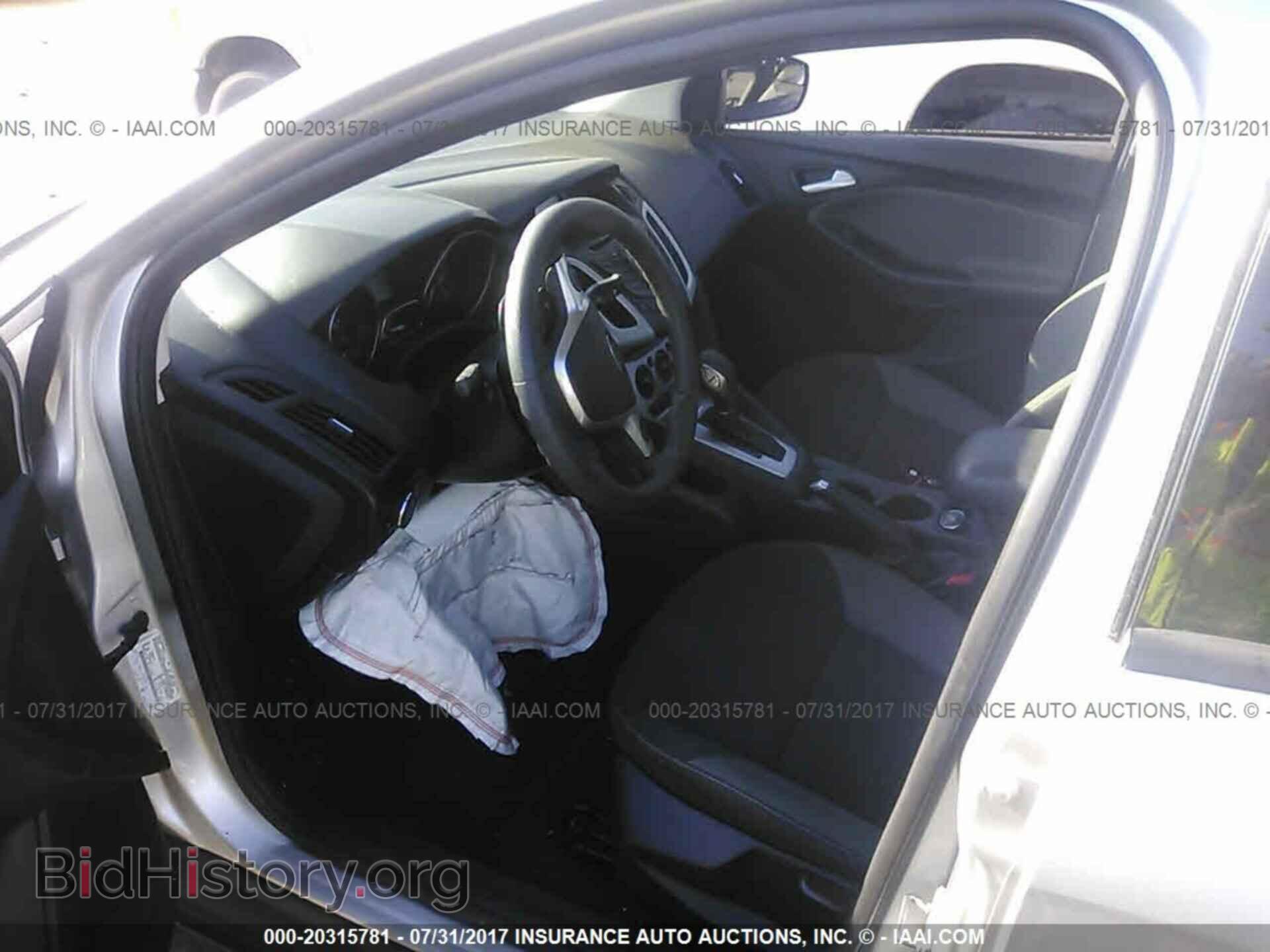 2014 Ford Focus - VIN: 1FADP3F2XEL207062 - Фото 5