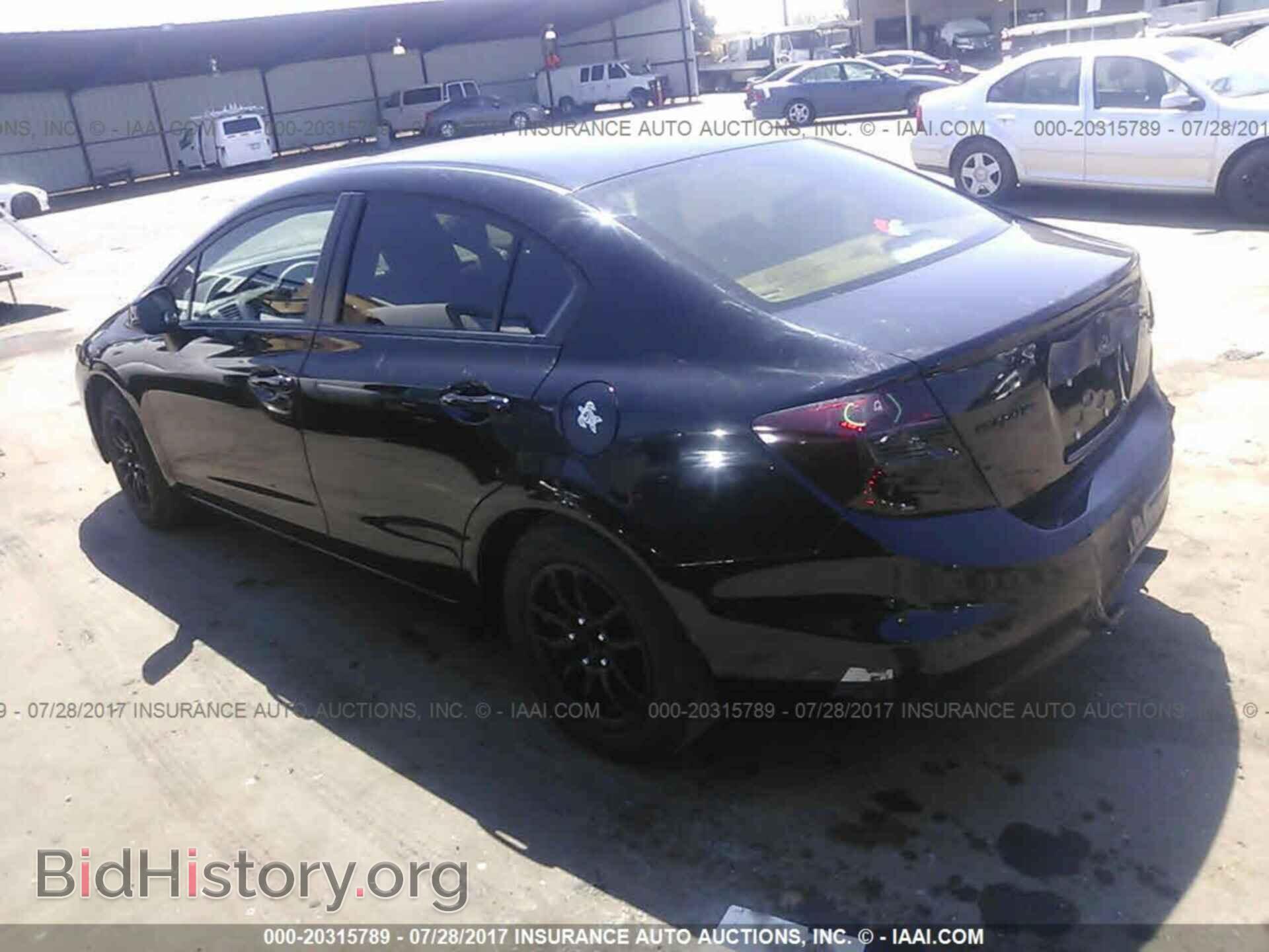 2012 Honda Civic - VIN: 19XFB2E51CE042502 - Photo 3
