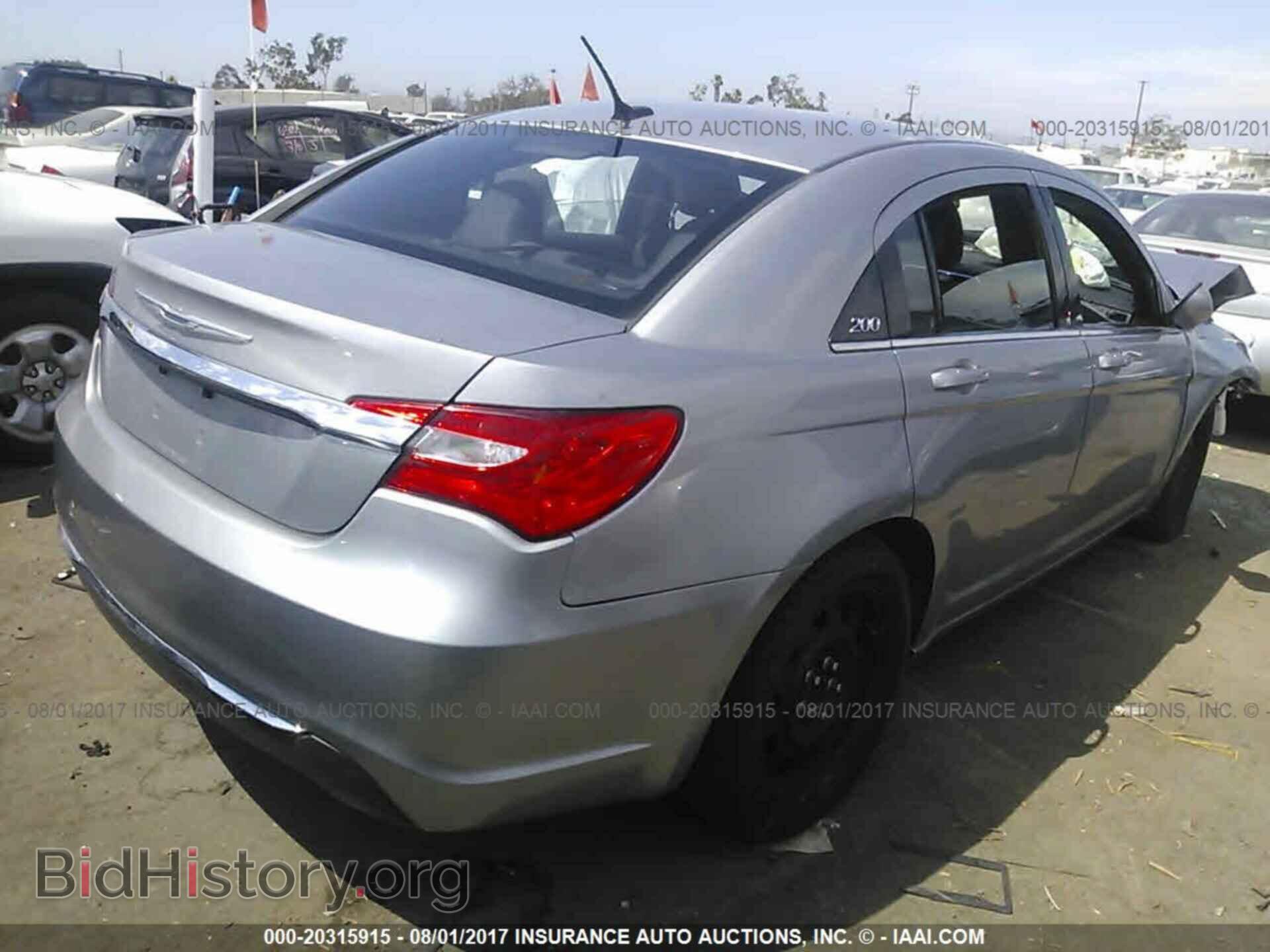 2013 Chrysler 200 - VIN: 1C3CCBAB9DN687038 - Фото 4