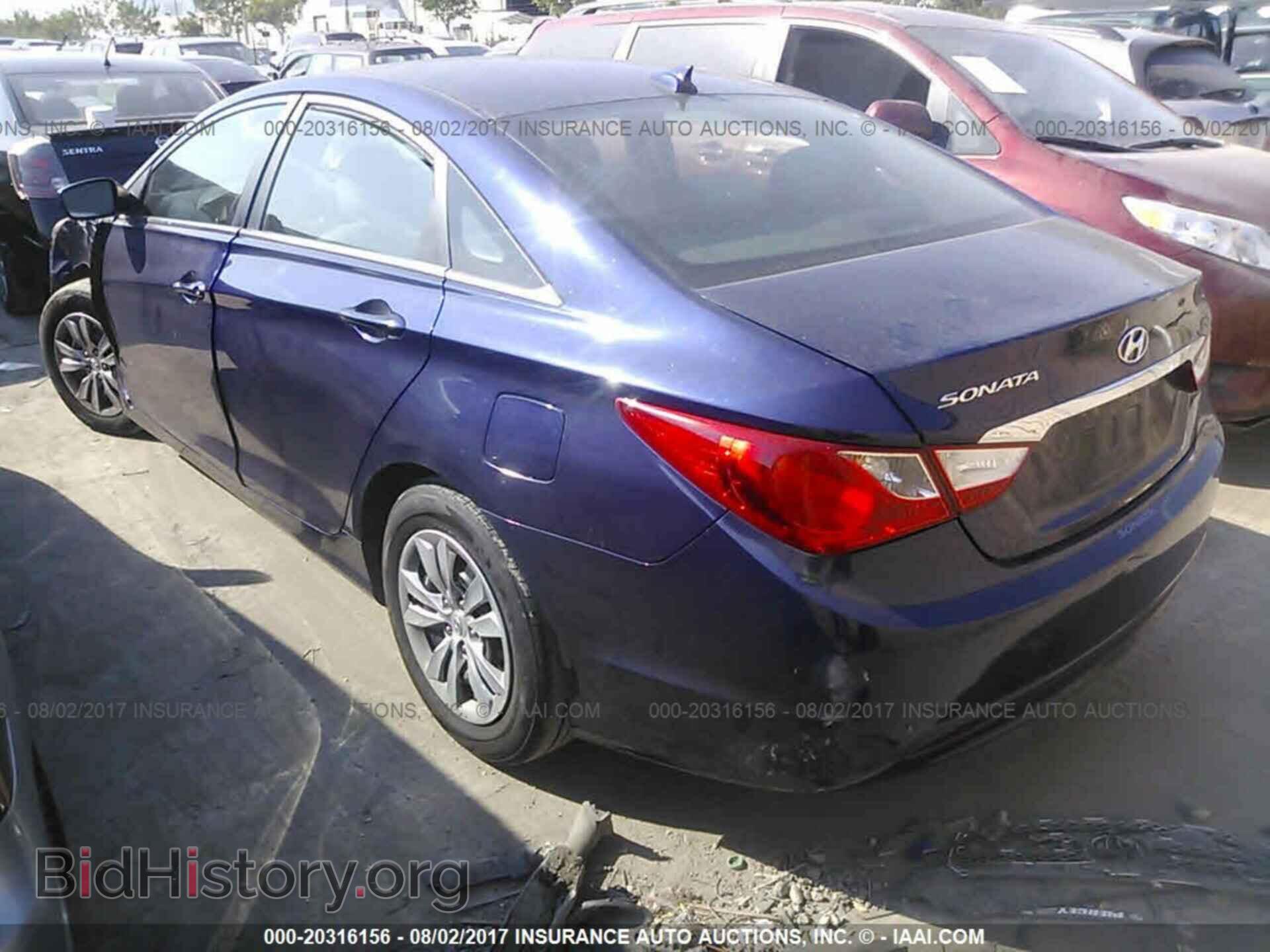 2012 Hyundai Sonata - VIN: 5NPEB4AC7CH382079 - Фото 3