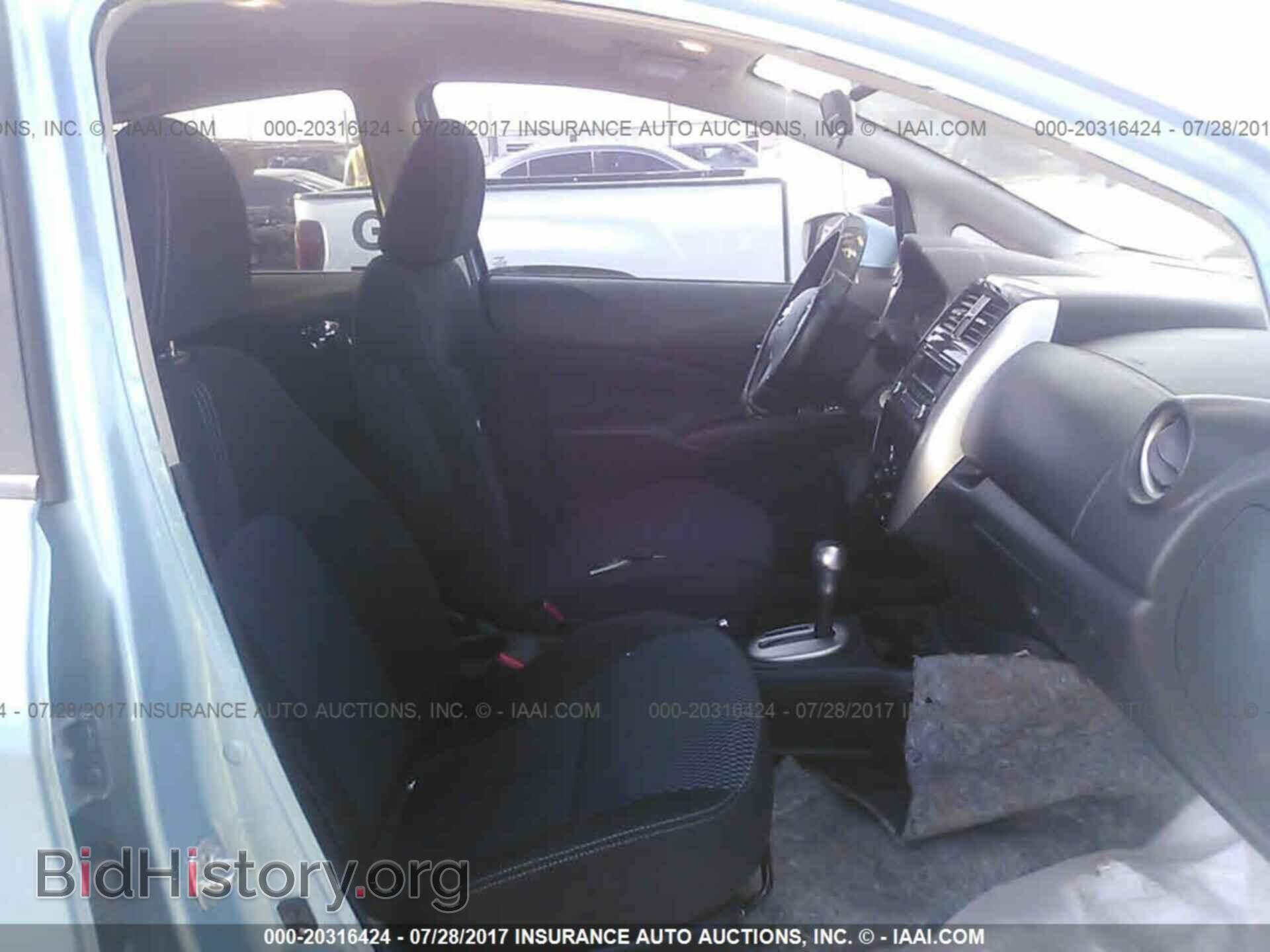 2015 Nissan Versa note - VIN: 3N1CE2CP7FL424034 - Photo 5