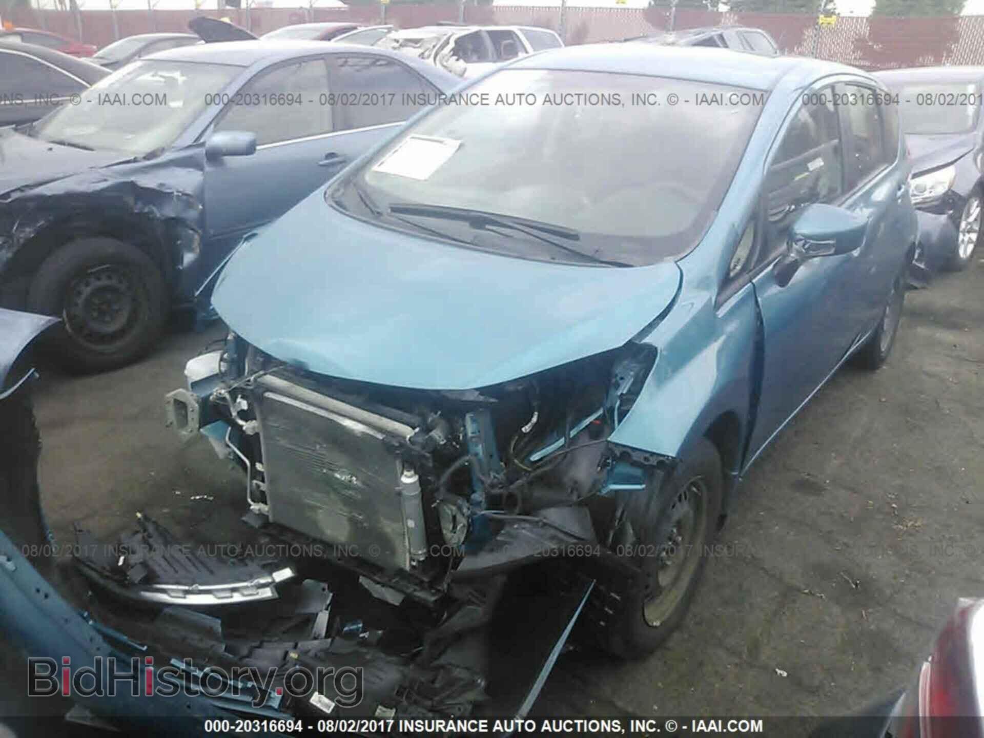 2015 Nissan Versa note - VIN: 3N1CE2CP2FL438892 - Photo 2