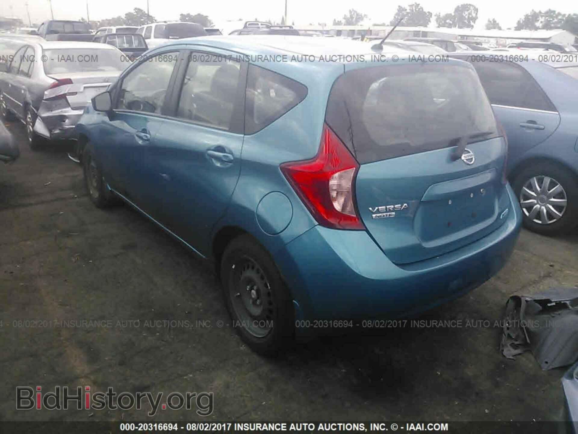 2015 Nissan Versa note - VIN: 3N1CE2CP2FL438892 - Photo 3