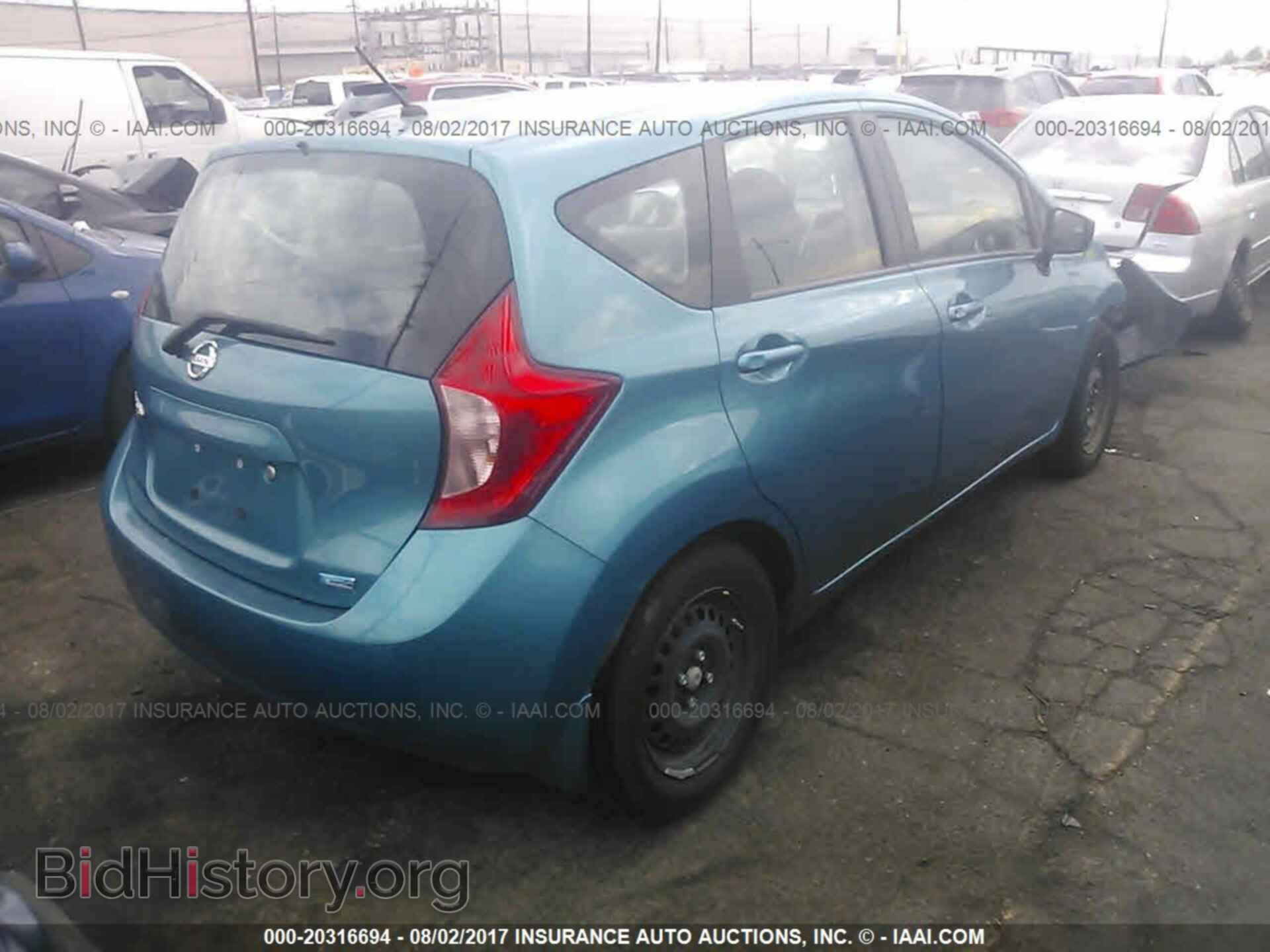 2015 Nissan Versa note - VIN: 3N1CE2CP2FL438892 - Photo 4