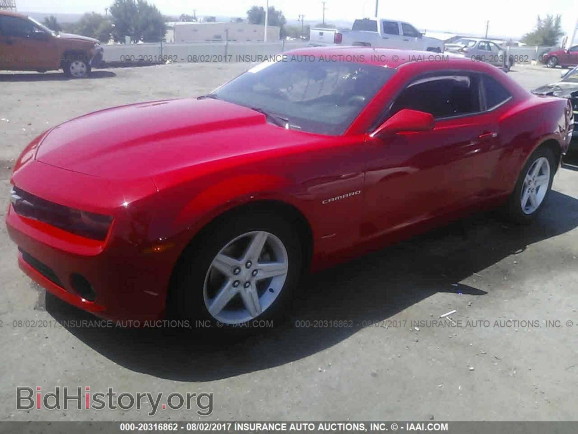 2011 Chevrolet Camaro - VIN: 2G1FB1ED4B9111769 - Фото 2