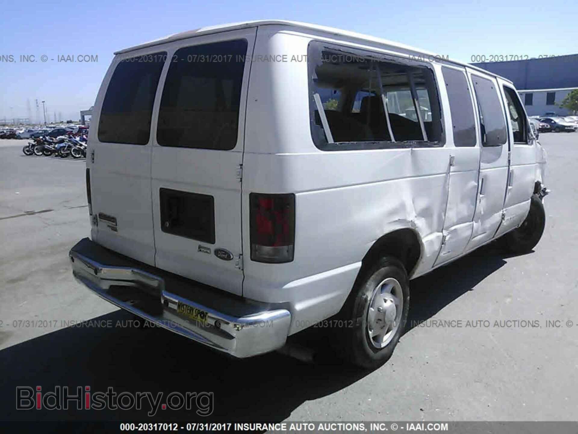 2011 Ford Econoline - VIN: 1FBNE3BL9BDB07371 - Фото 4