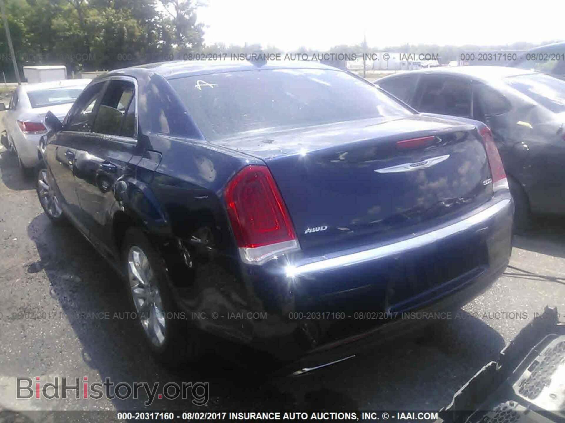 2016 Chrysler 300 - VIN: 2C3CCARG2GH182546 - Фото 3
