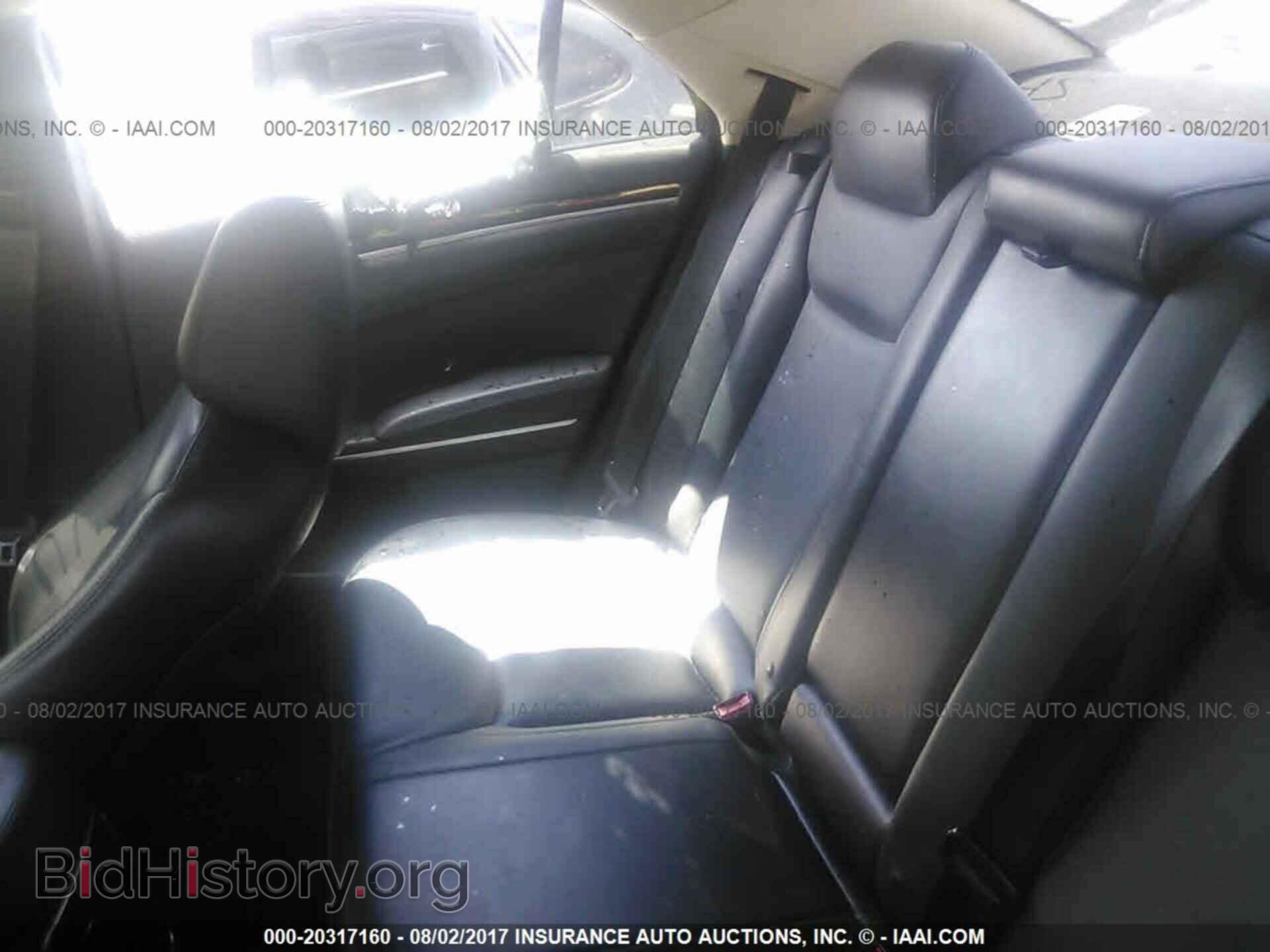 2016 Chrysler 300 - VIN: 2C3CCARG2GH182546 - Фото 8