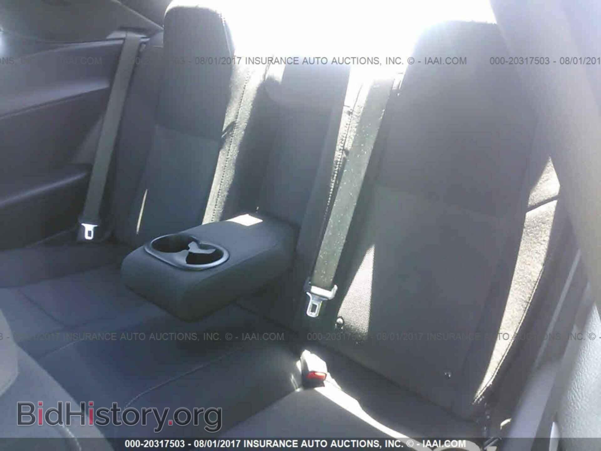 2016 Dodge Challenger - VIN: 2C3CDZFJXGH153128 - Photo 8