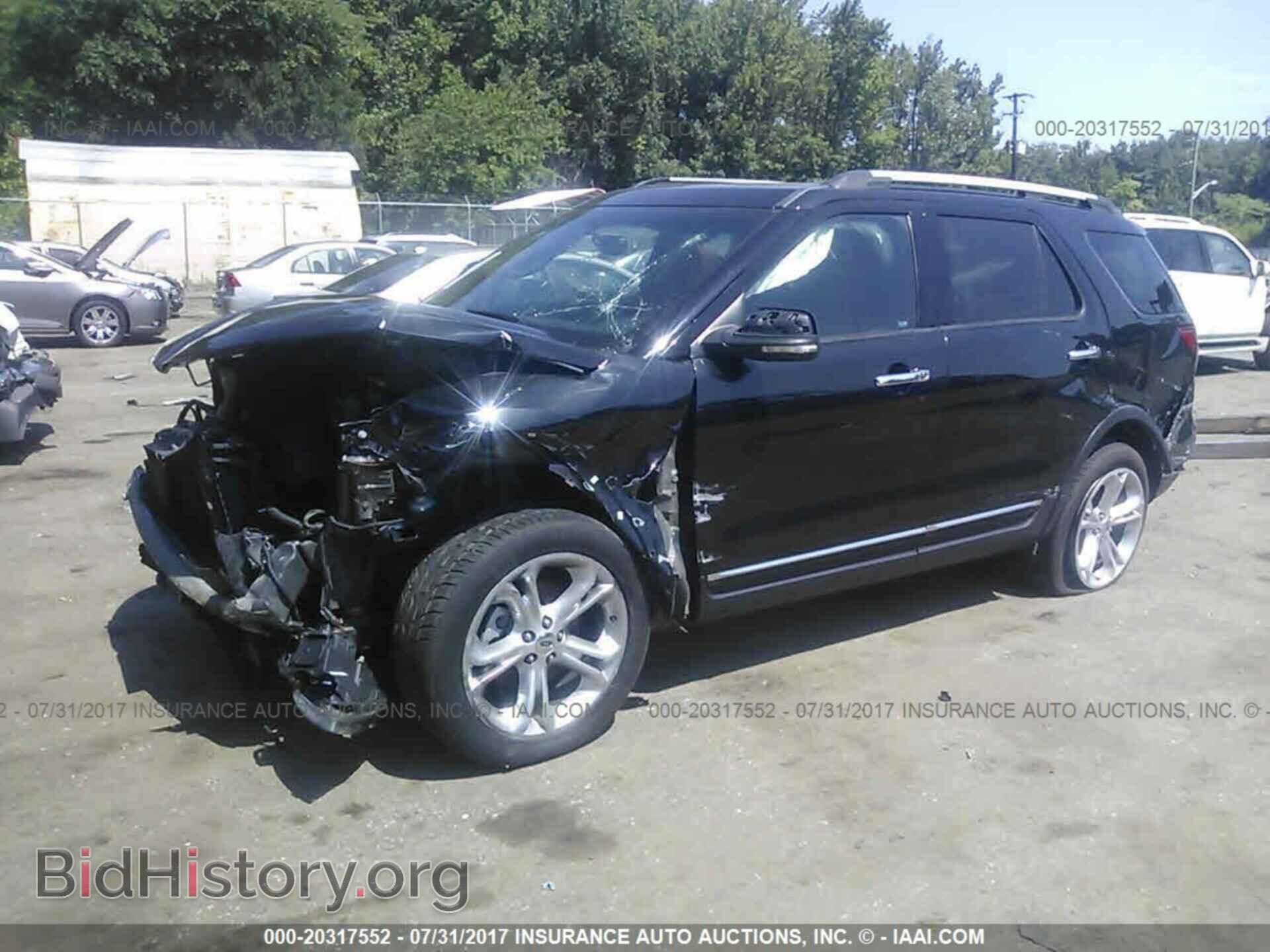 2011 Ford Explorer - VIN: 1FMHK8F87BGA25301 - Фото 2