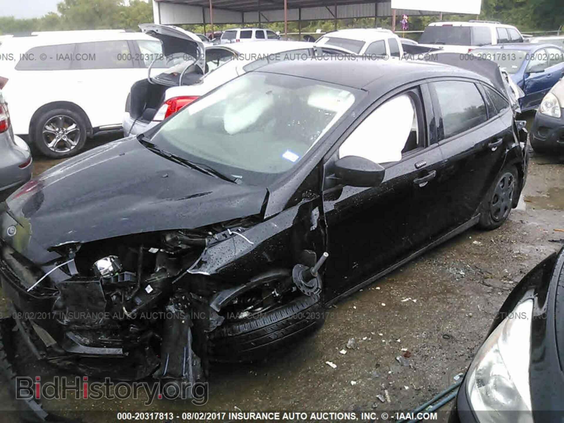 2016 Ford Focus - VIN: 1FADP3E22GL252923 - Фото 2