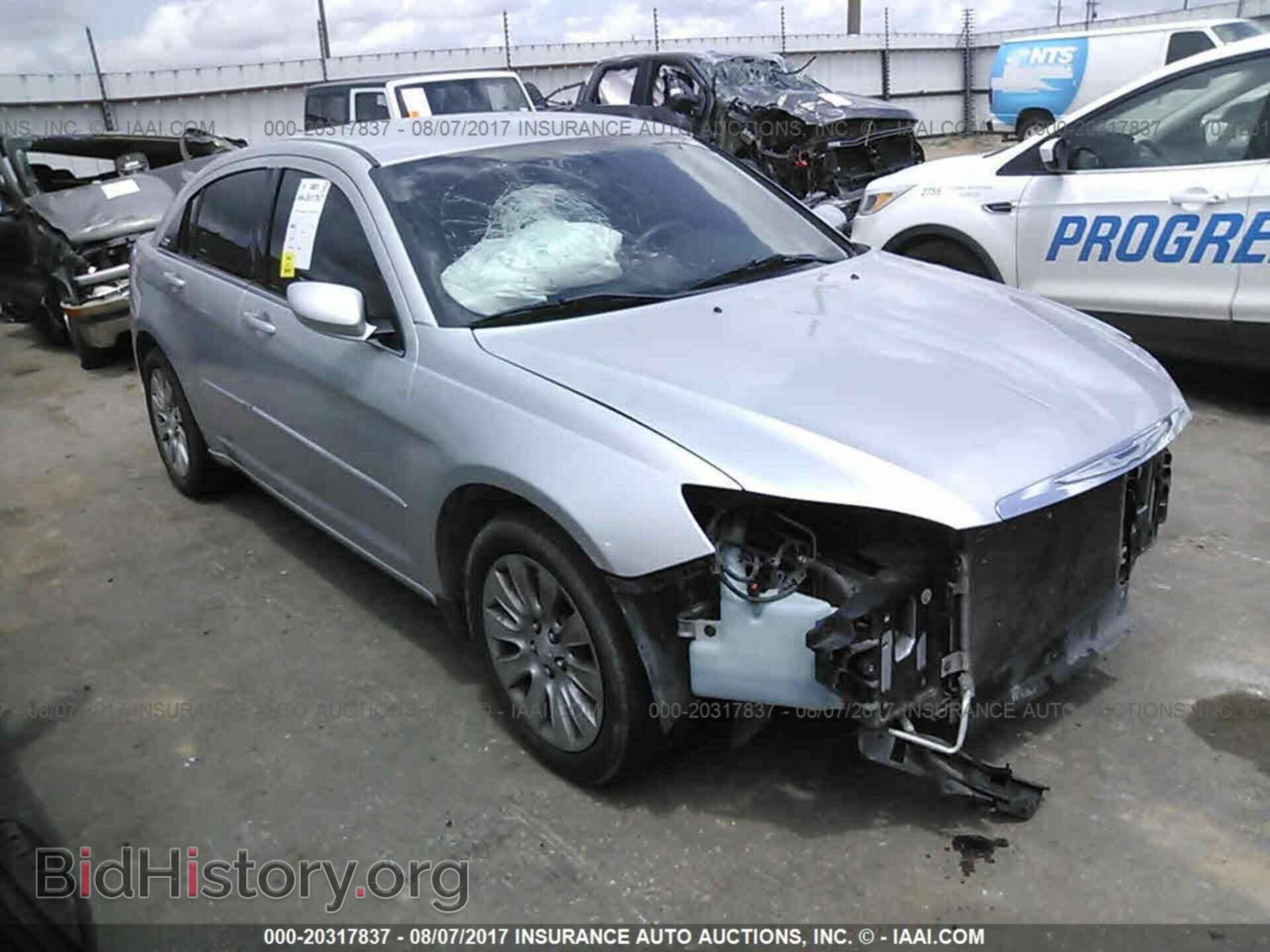 Photo 1C3CCBAB7CN248435 - Chrysler 200 2012