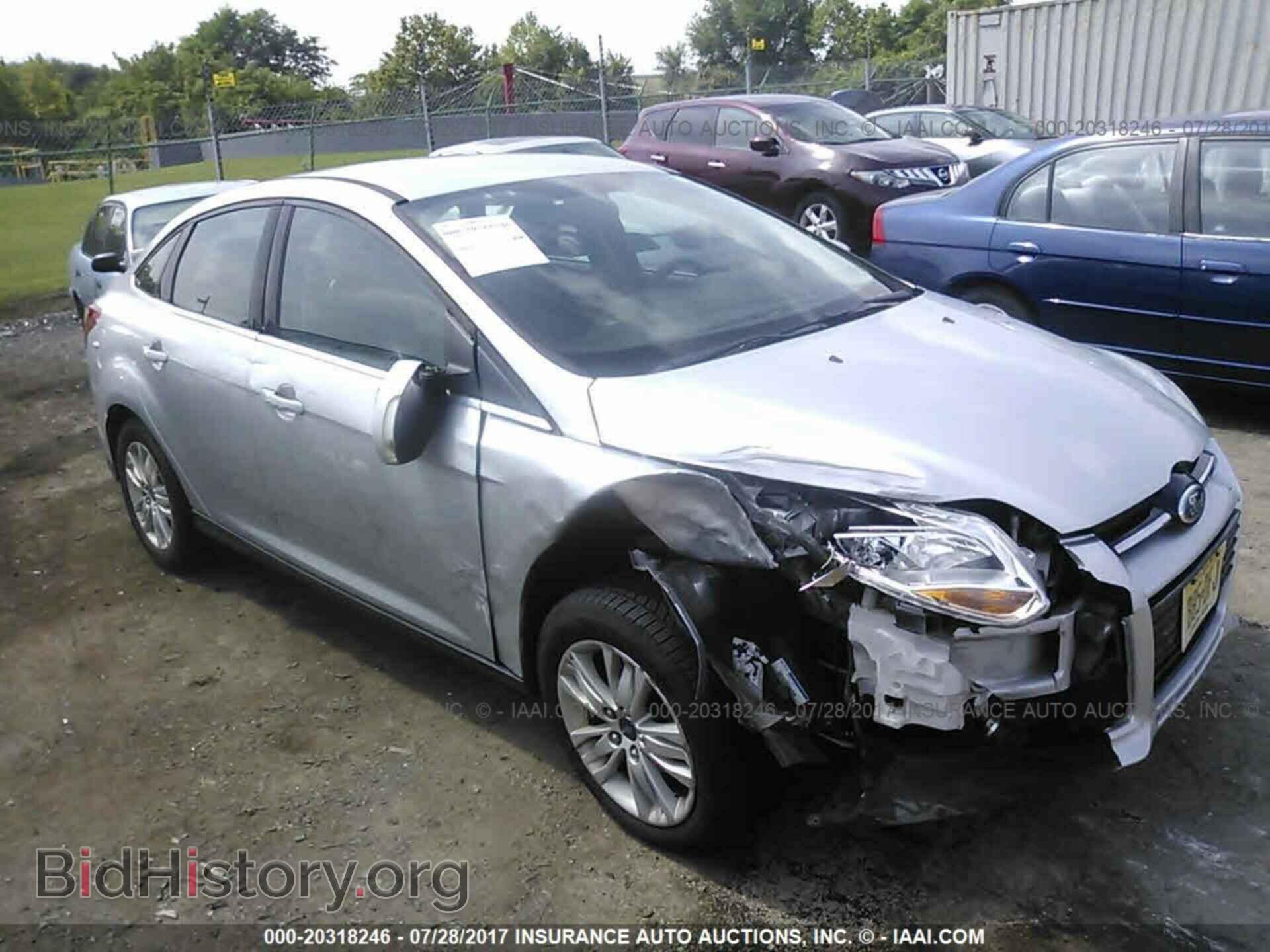 Photo 1FAHP3H24CL316659 - Ford Focus 2012