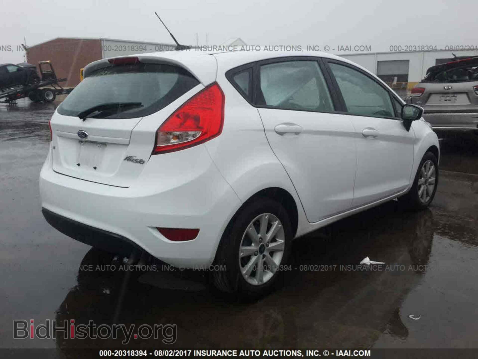 2011 Ford Fiesta - VIN: 3FADP4EJ2BM167438 - Фото 4