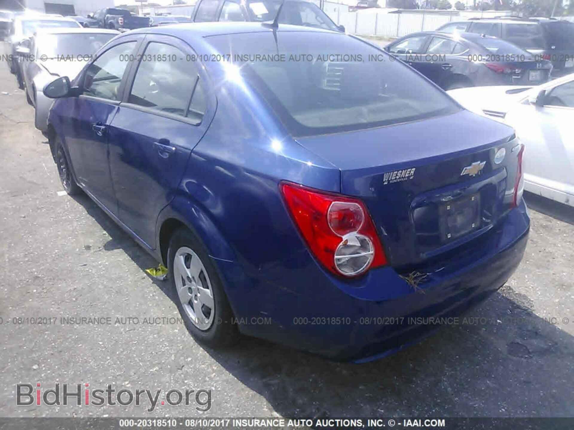 2014 Chevrolet Sonic - VIN: 1G1JA5SH4E4144032 - Фото 3