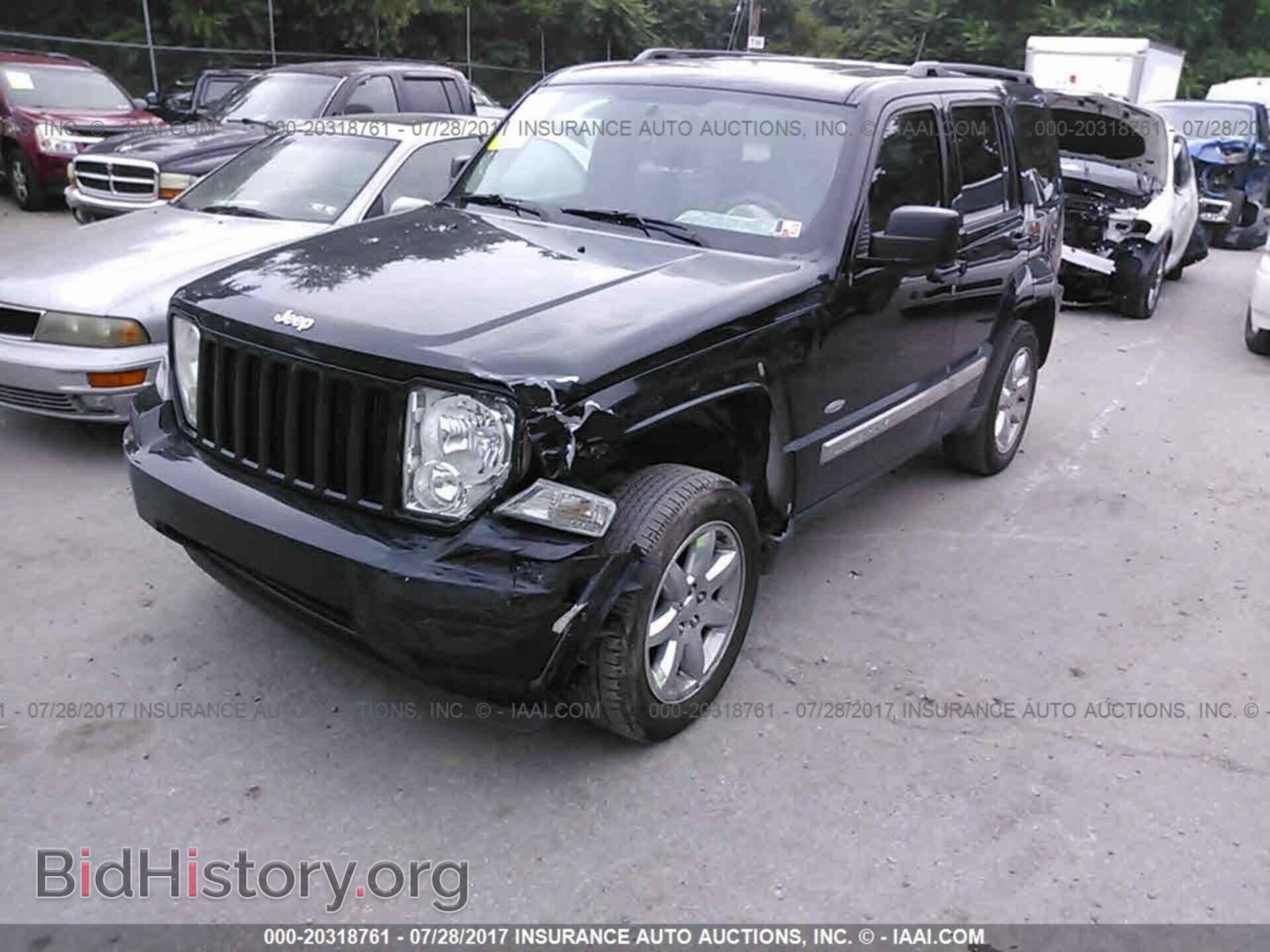 2012 Jeep Liberty - VIN: 1C4PJMAK0CW187065 - Фото 2
