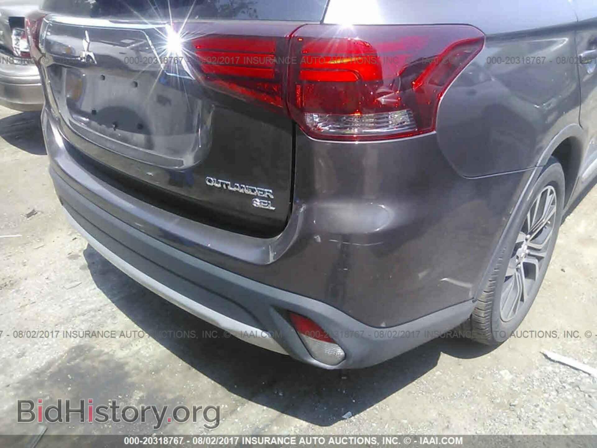 2016 Mitsubishi Outlander - VIN: JA4AD3A35GZ024815 - Фото 6