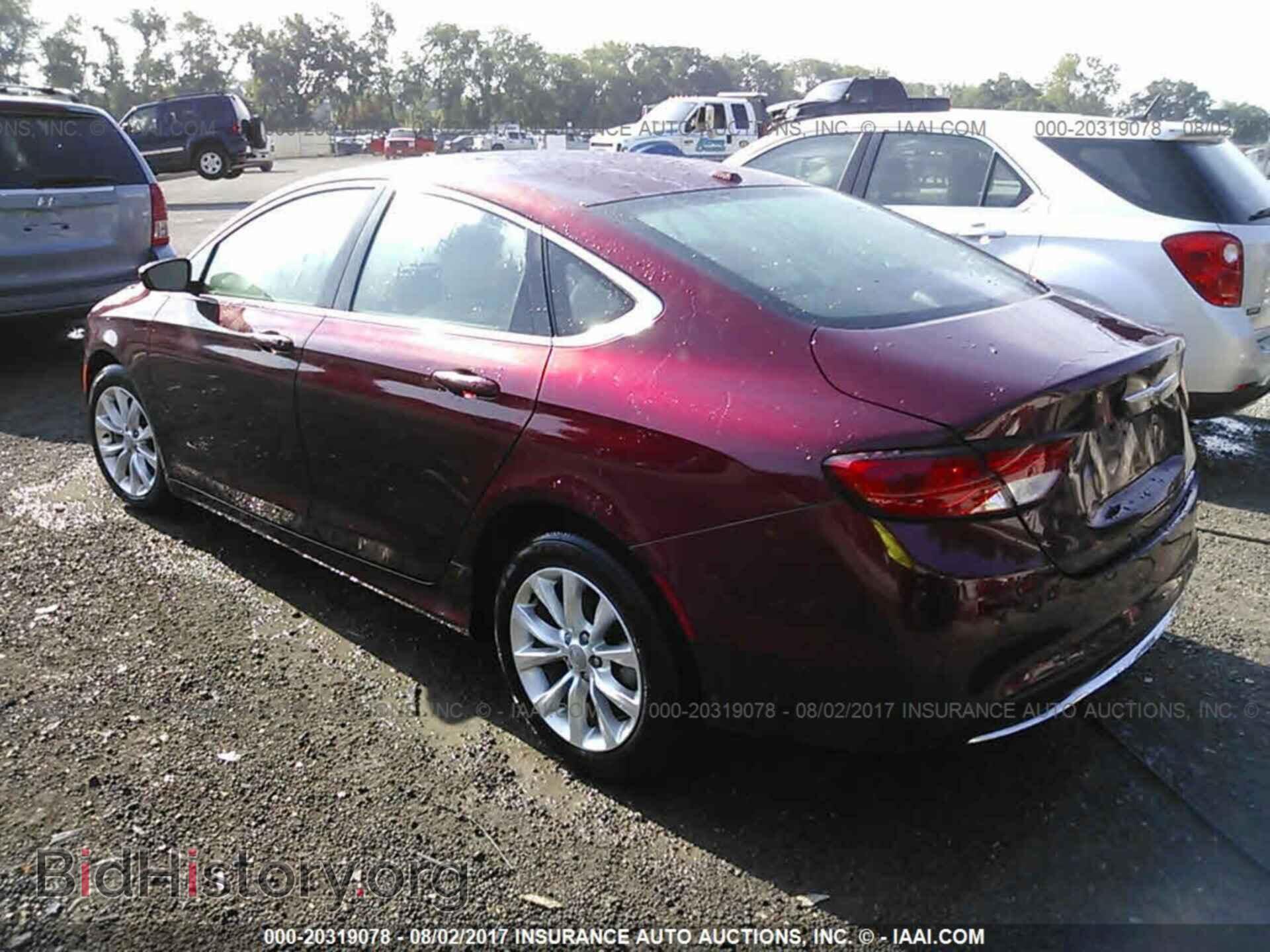 2015 Chrysler 200 - VIN: 1C3CCCCB2FN560184 - Фото 3