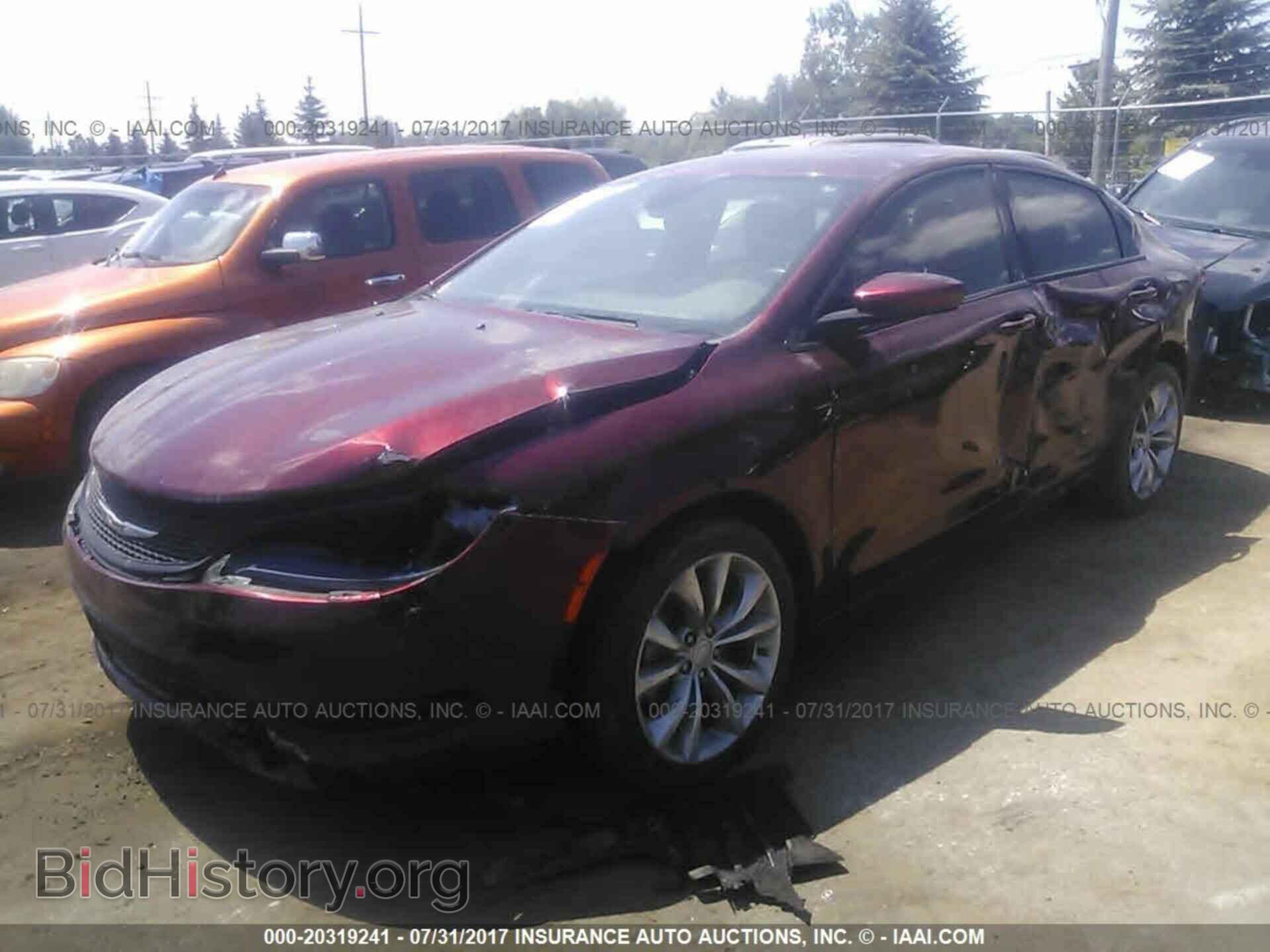 2016 Chrysler 200 - VIN: 1C3CCCBB0GN149403 - Photo 2