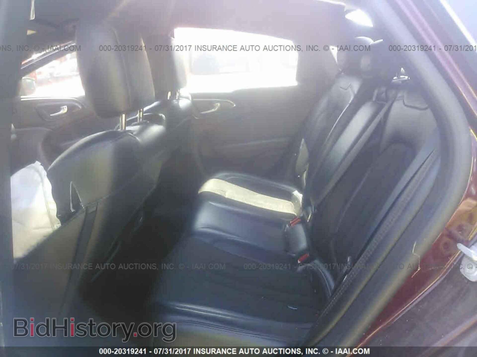 2016 Chrysler 200 - VIN: 1C3CCCBB0GN149403 - Photo 8