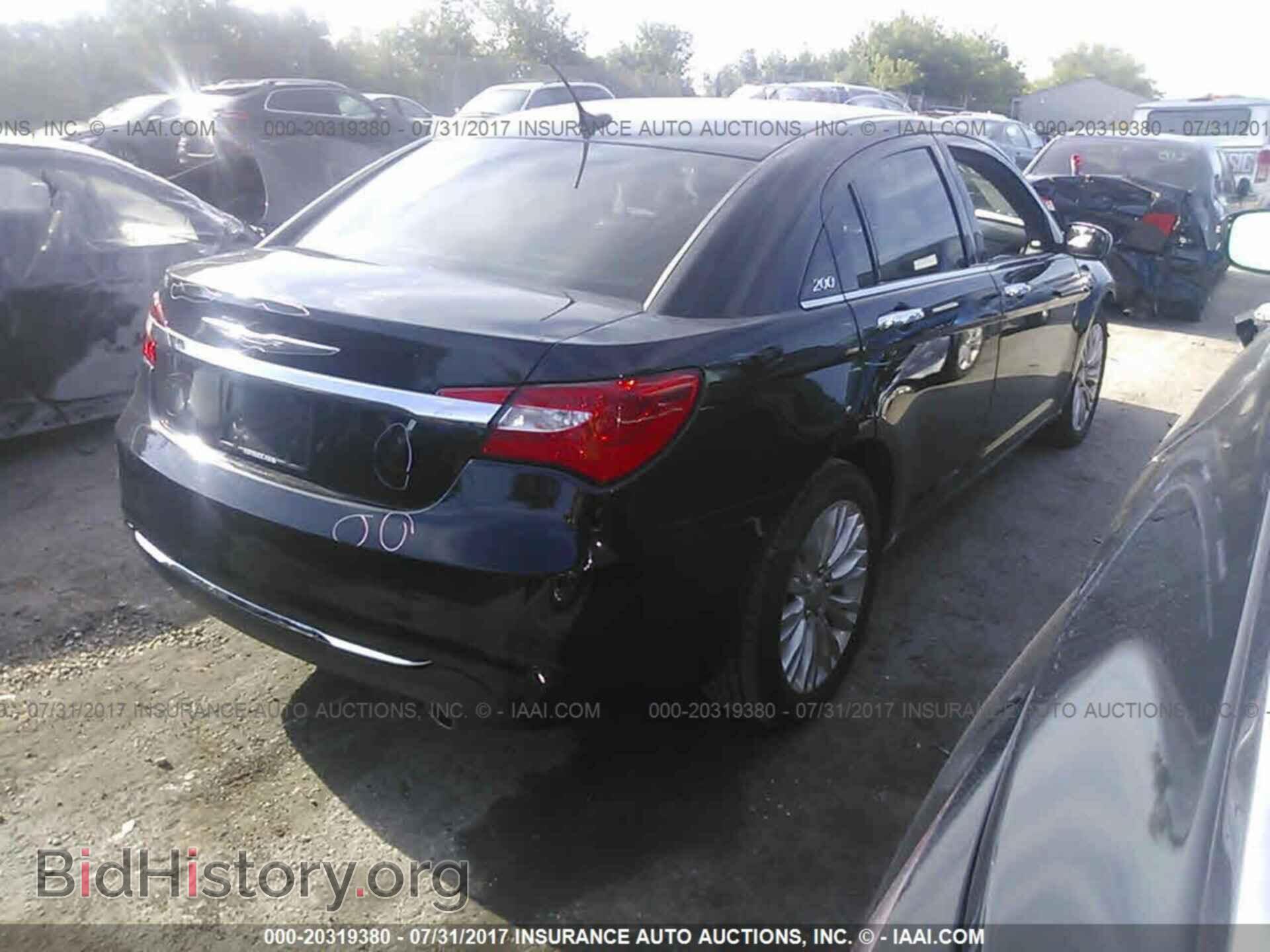 2013 Chrysler 200 - VIN: 1C3CCBCGXDN706527 - Фото 4
