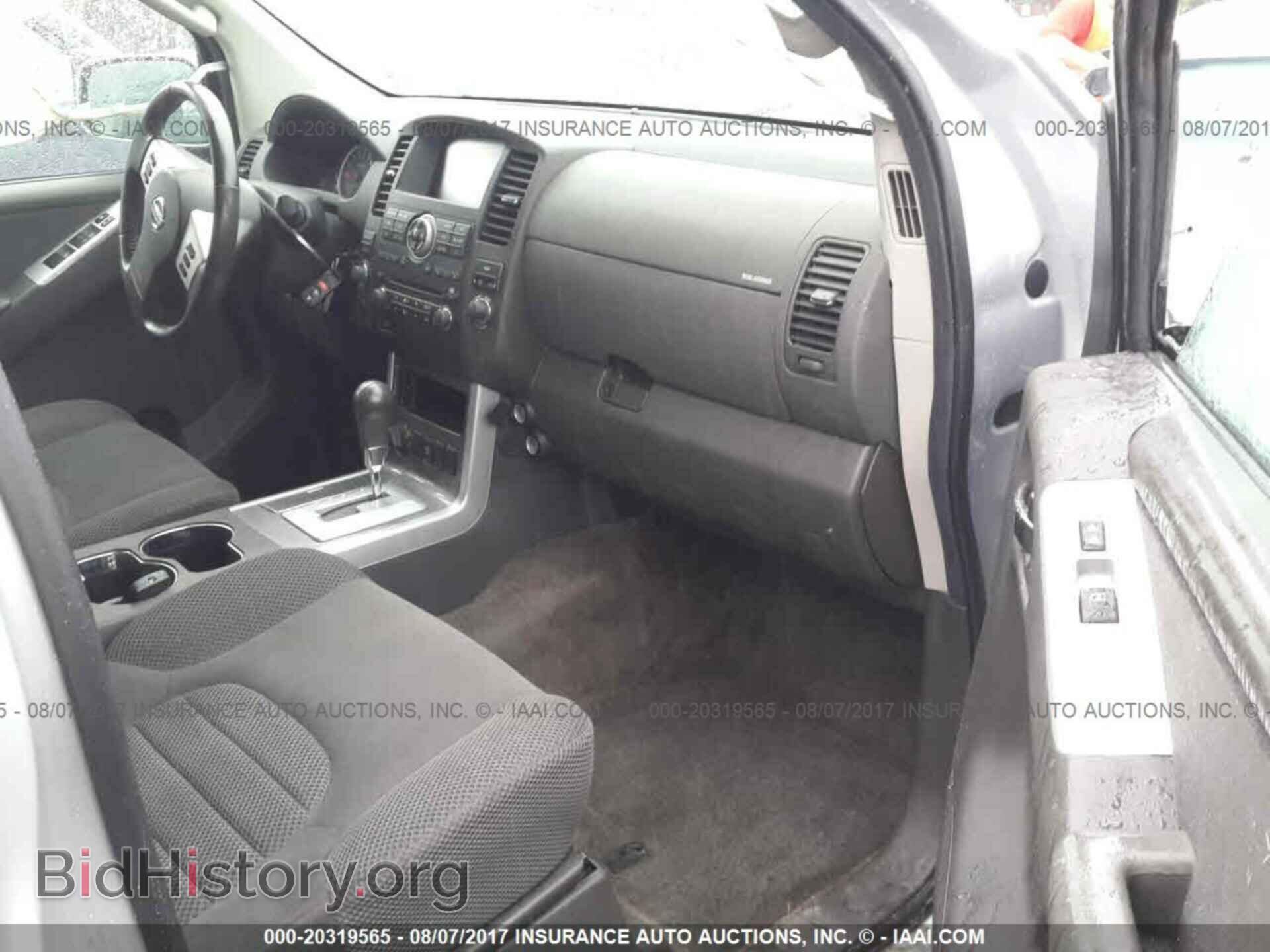 2011 Nissan Pathfinder - VIN: 5N1AR1NB1BC621755 - Фото 5