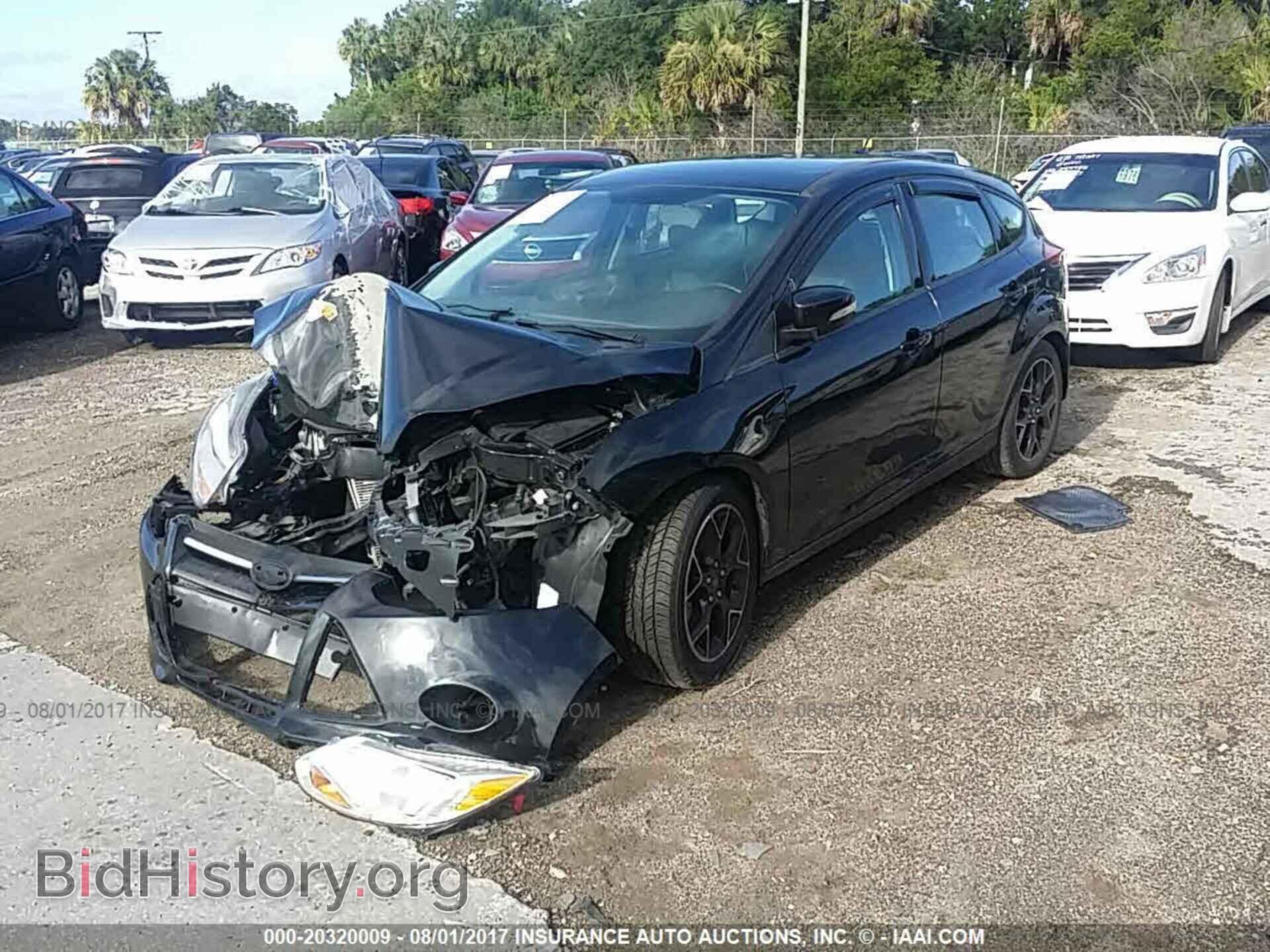 2014 Ford Focus - VIN: 1FADP3K20EL203687 - Фото 2