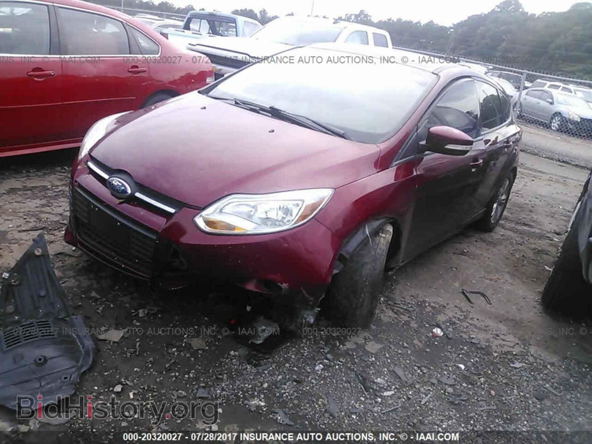 2014 Ford Focus - VIN: 1FADP3K22EL326133 - Фото 2