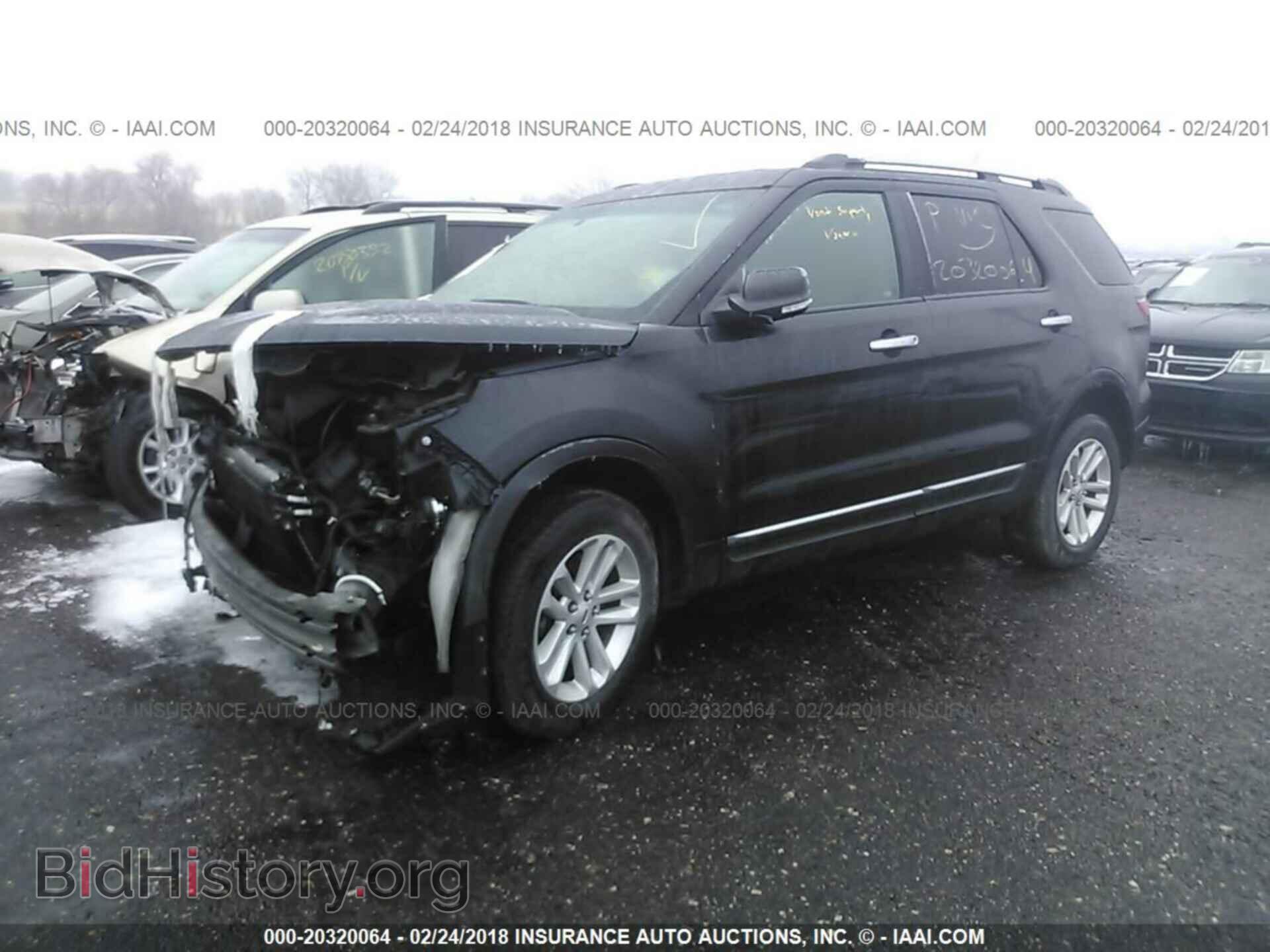2014 Ford Explorer - VIN: 1FM5K8D83EGB24630 - Photo 2