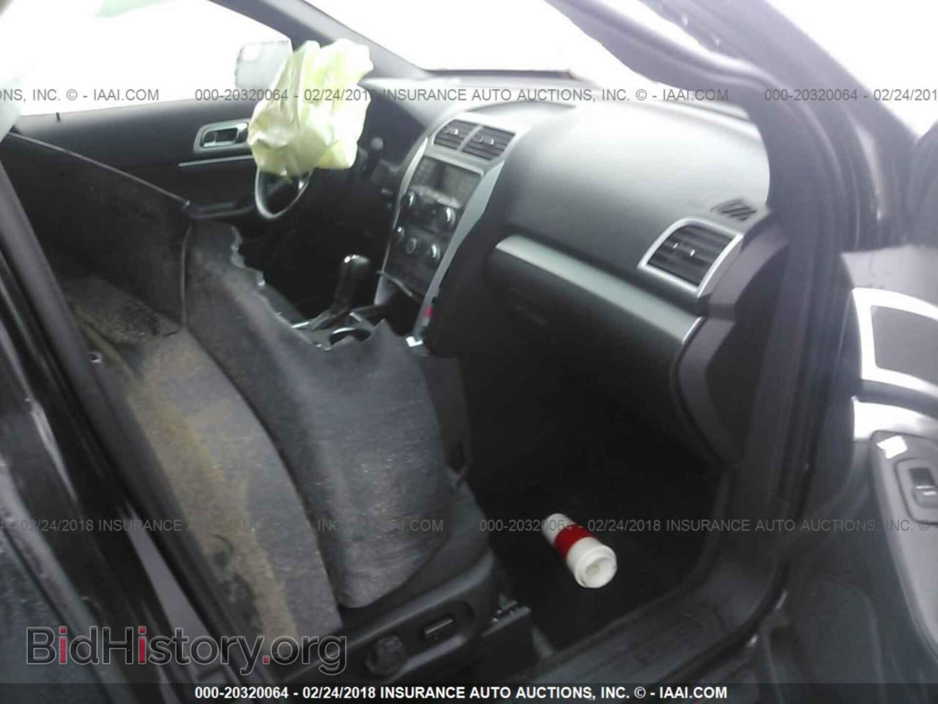 2014 Ford Explorer - VIN: 1FM5K8D83EGB24630 - Photo 5