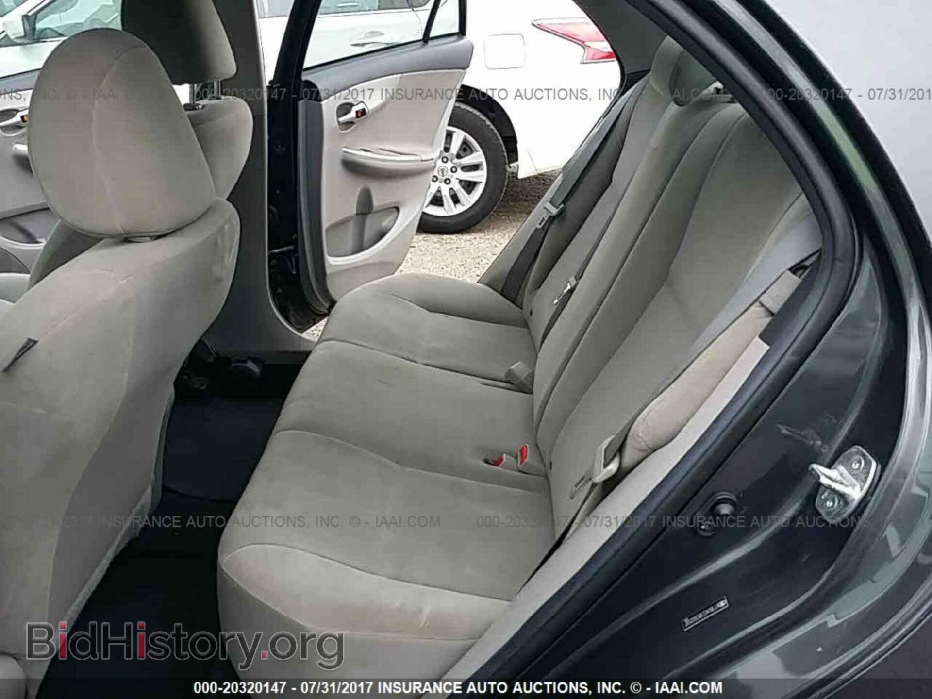 2011 Toyota Corolla - VIN: 2T1BU4EEXBC602597 - Фото 8