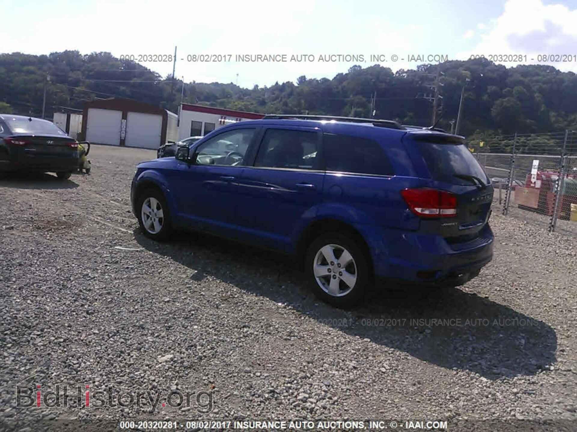 2012 Dodge Journey - VIN: 3C4PDCBB2CT367900 - Photo 3