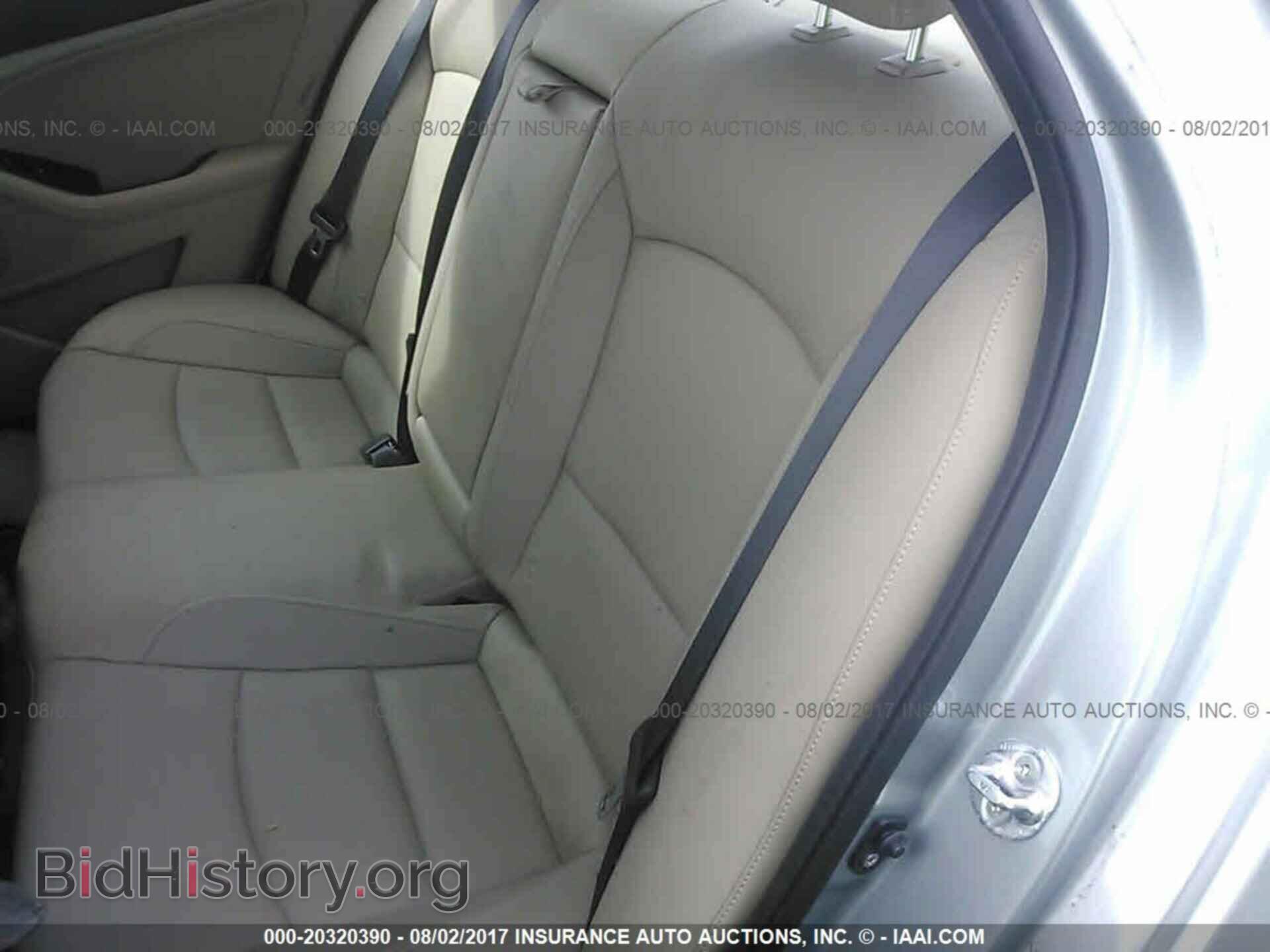 2014 Kia Optima - VIN: KNAGN4AD0E5074678 - Photo 8