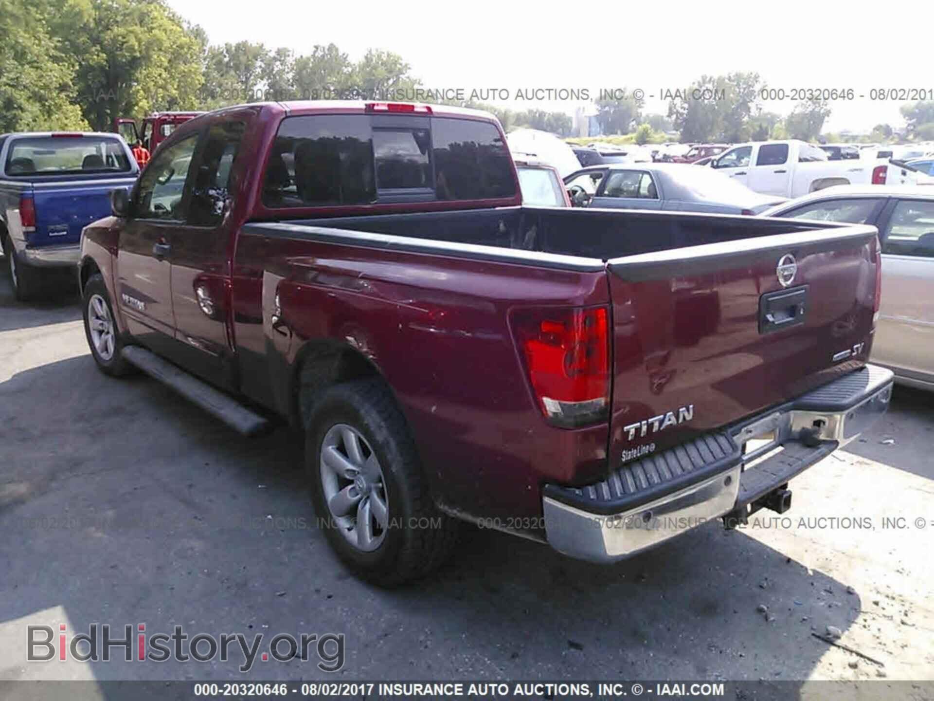 2013 Nissan Titan - VIN: 1N6BA0CA2DN310330 - Фото 3