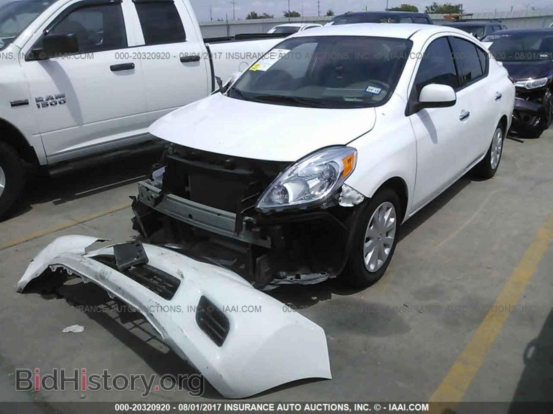 2014 Nissan Versa - VIN: 3N1CN7AP3EL844730 - Фото 2