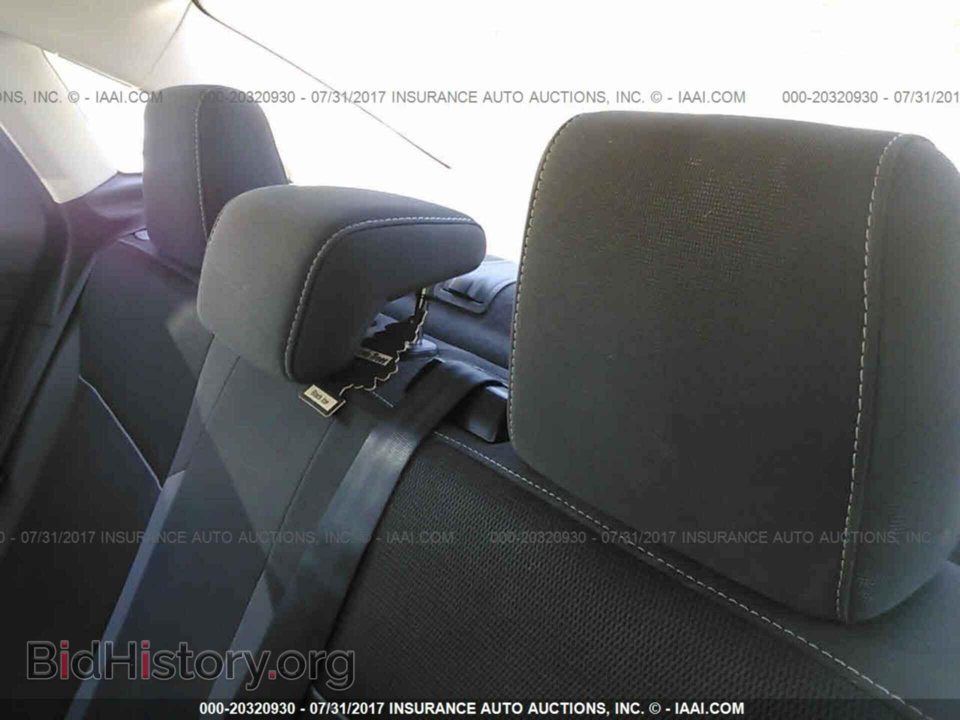 2012 Ford Focus - VIN: 1FAHP3F21CL146599 - Photo 8