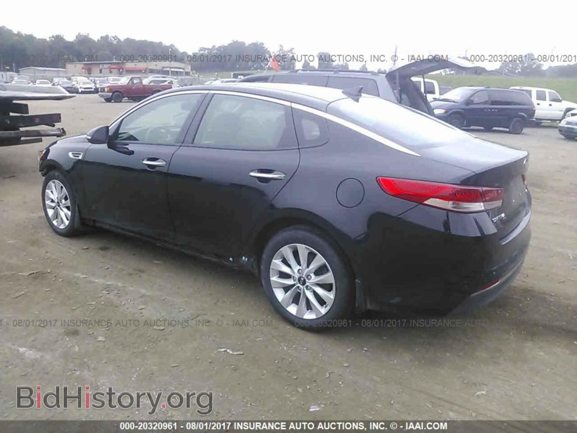 2016 Kia Optima - VIN: 5XXGU4L37GG035188 - Фото 3