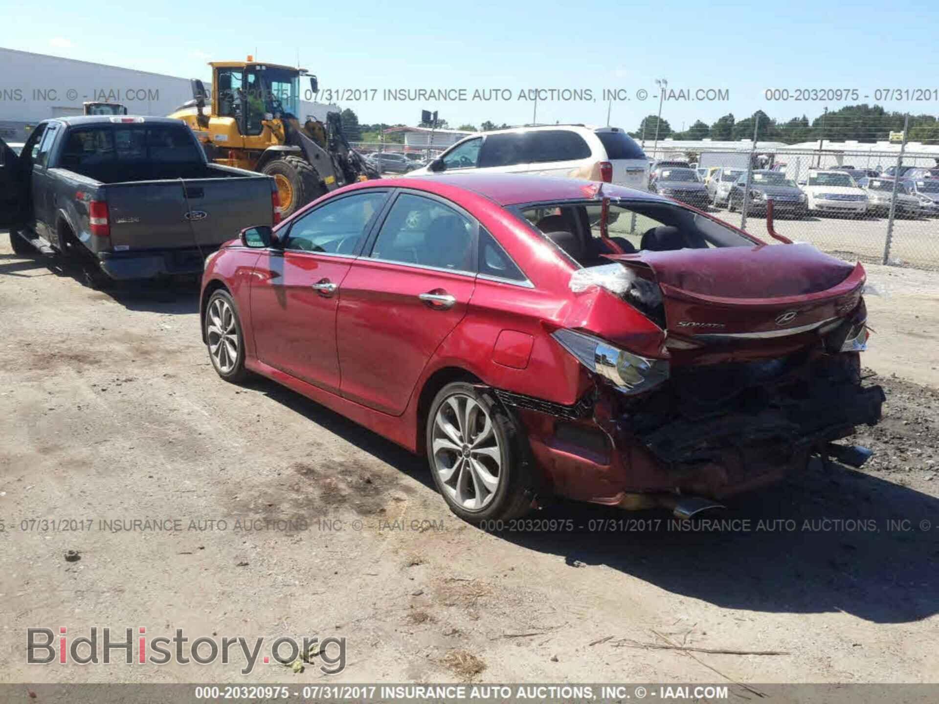 2014 Hyundai SONATA (VIN 5NPEC4AB5EH882975) — фото 3 из 10
