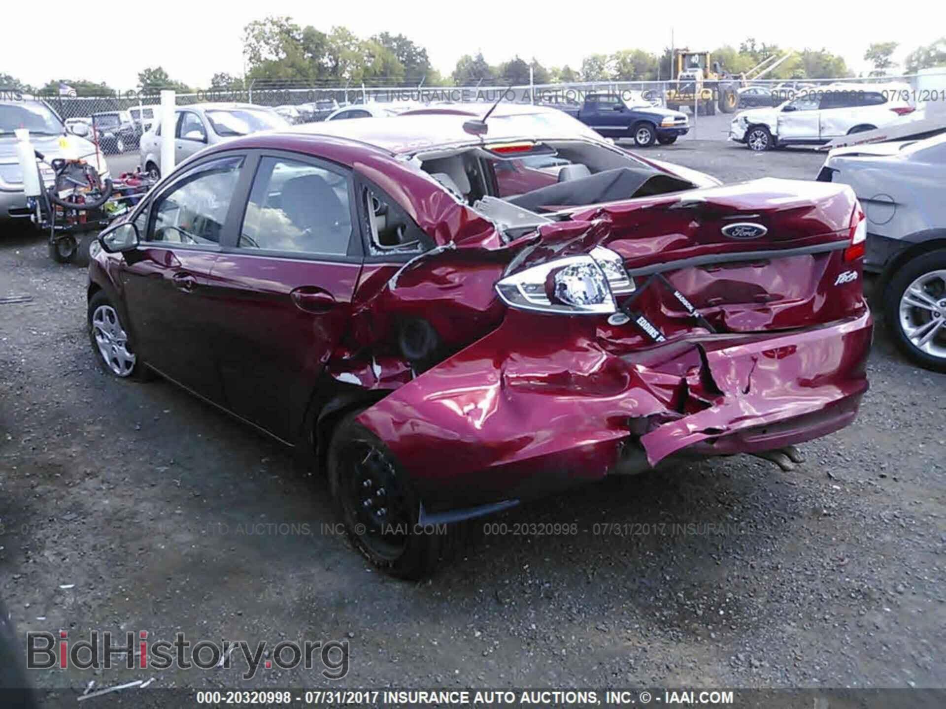 2013 Ford Fiesta - VIN: 3FADP4BJXDM164505 - Фото 3