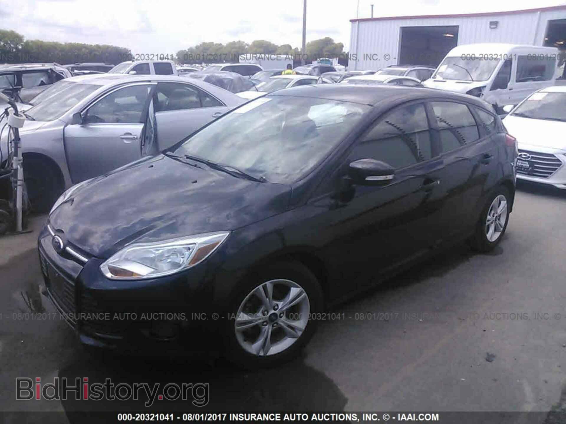 2013 Ford Focus - VIN: 1FADP3K29DL158599 - Фото 2
