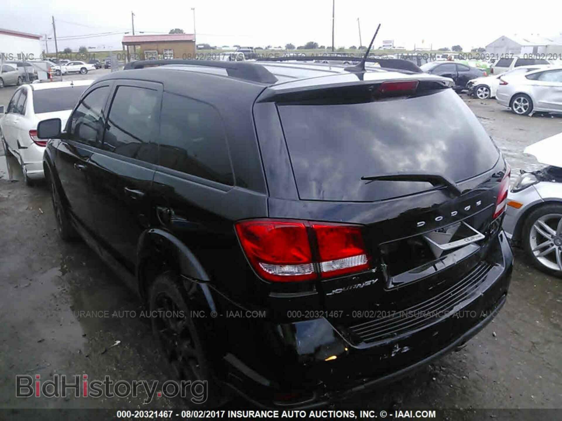 2015 Dodge Journey - VIN: 3C4PDCBG9FT516982 - Photo 3