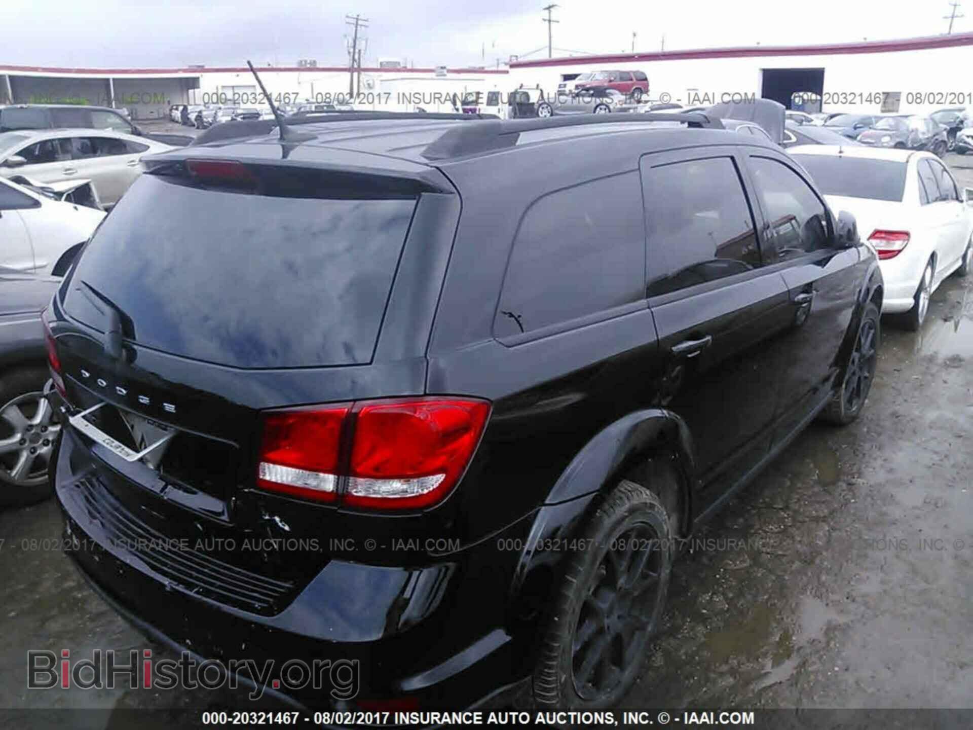 2015 Dodge Journey - VIN: 3C4PDCBG9FT516982 - Photo 4