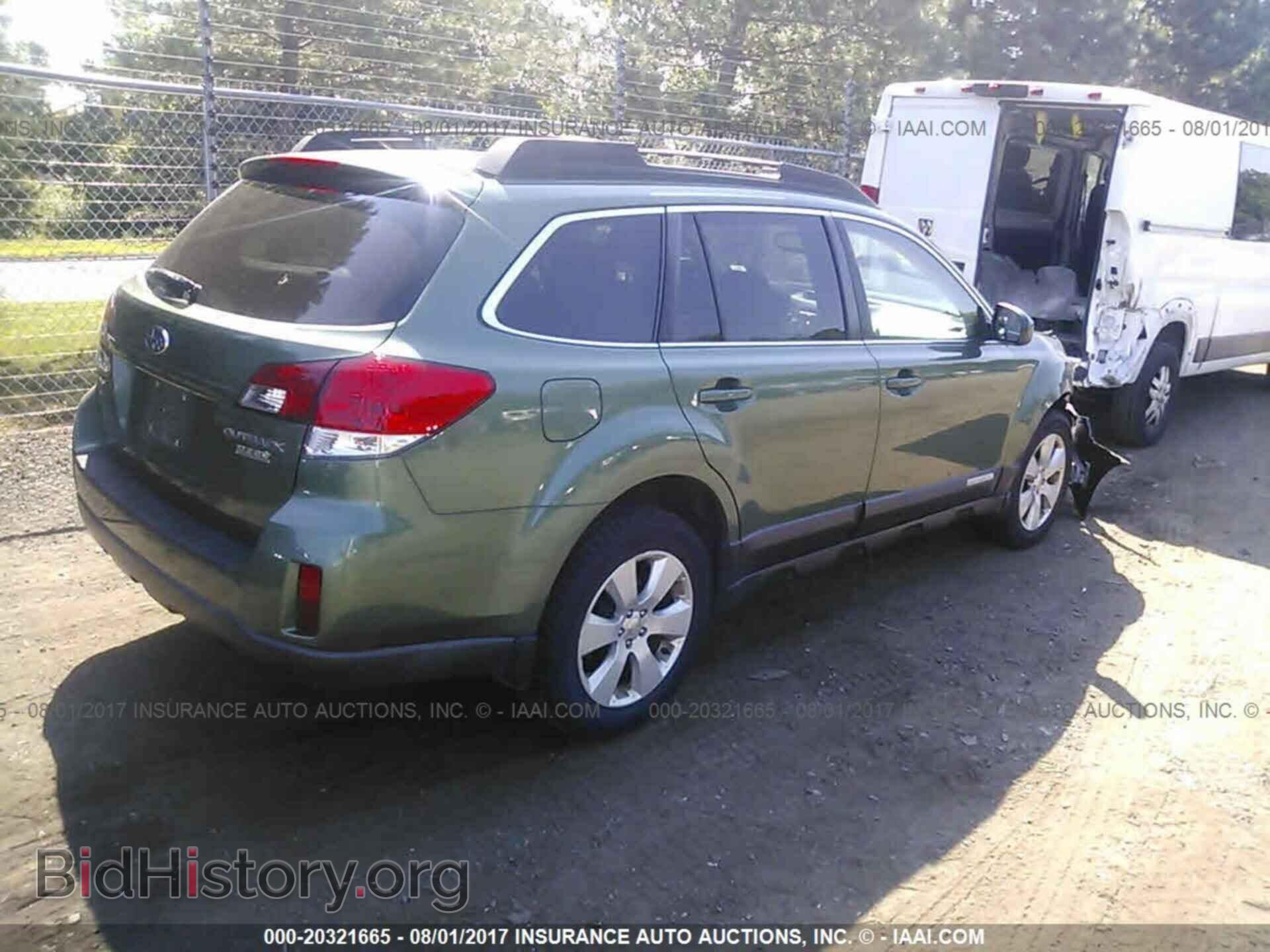 2011 Subaru Outback - VIN: 4S4BRBGC0B3310642 - Фото 4