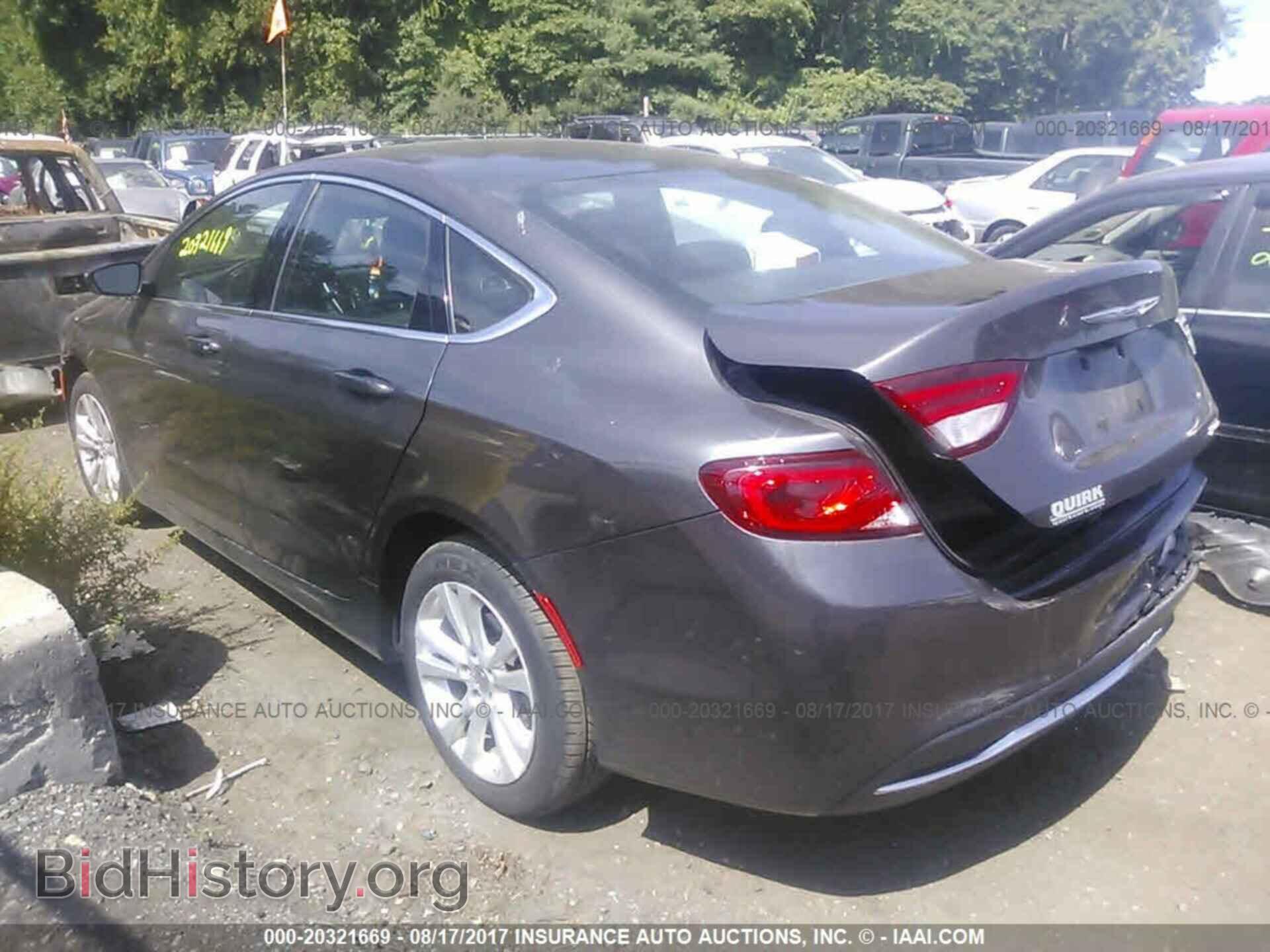 2016 Chrysler 200 - VIN: 1C3CCCAB9GN157470 - Photo 3