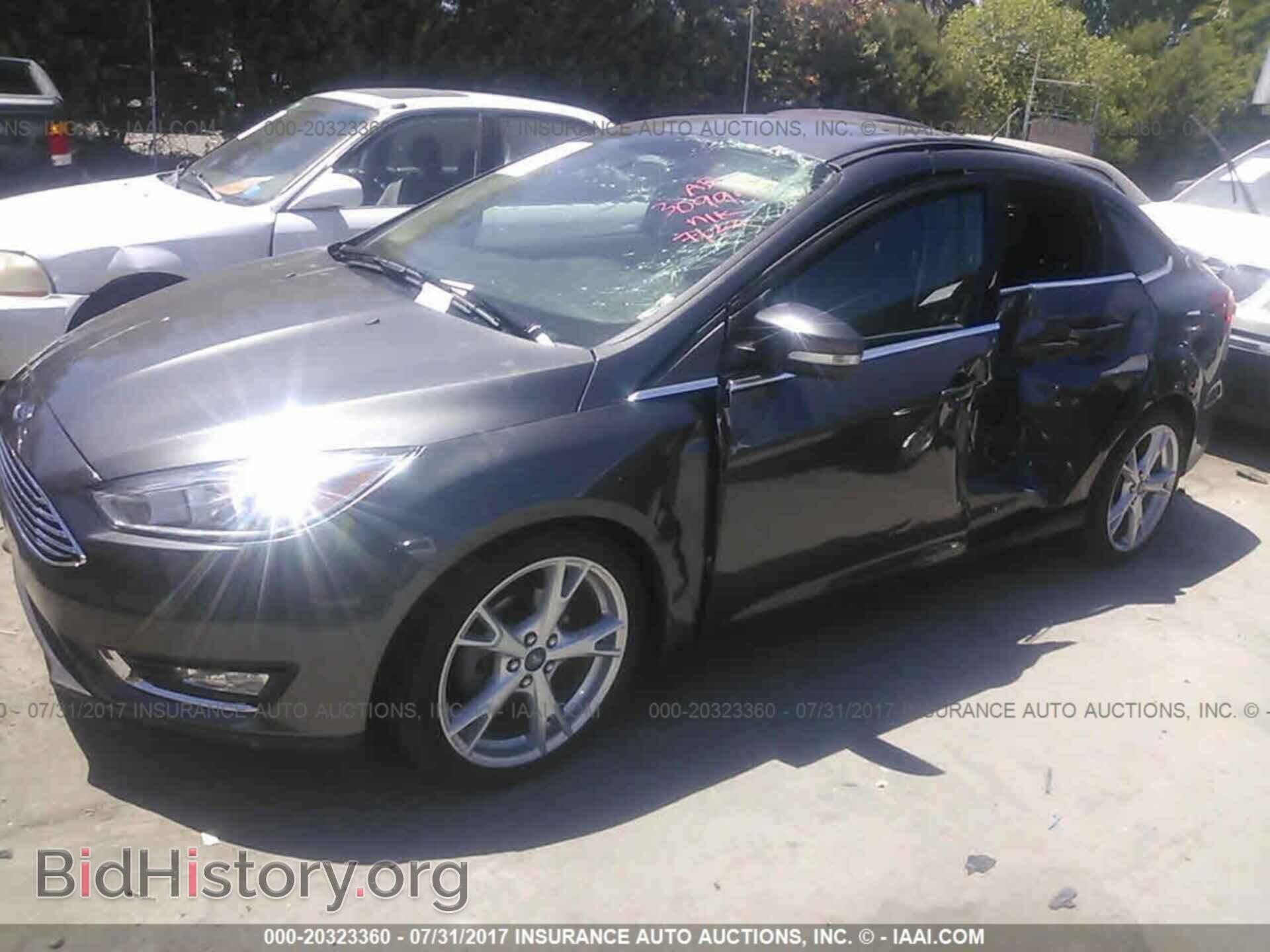 2016 Ford Focus - VIN: 1FADP3J29GL216202 - Фото 2