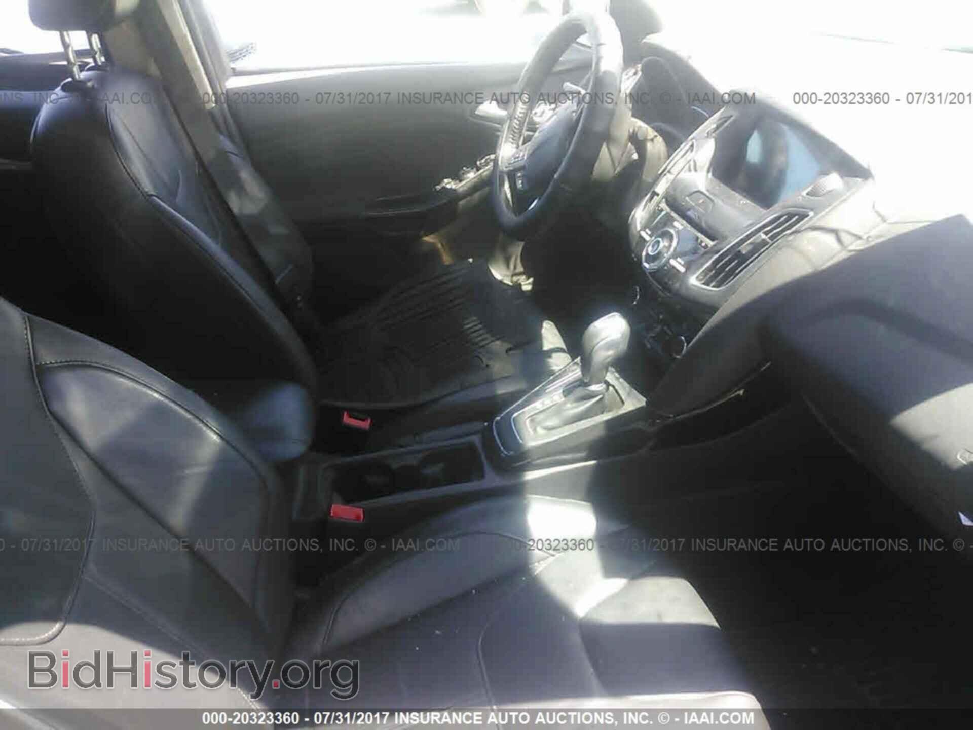 2016 Ford Focus - VIN: 1FADP3J29GL216202 - Фото 5