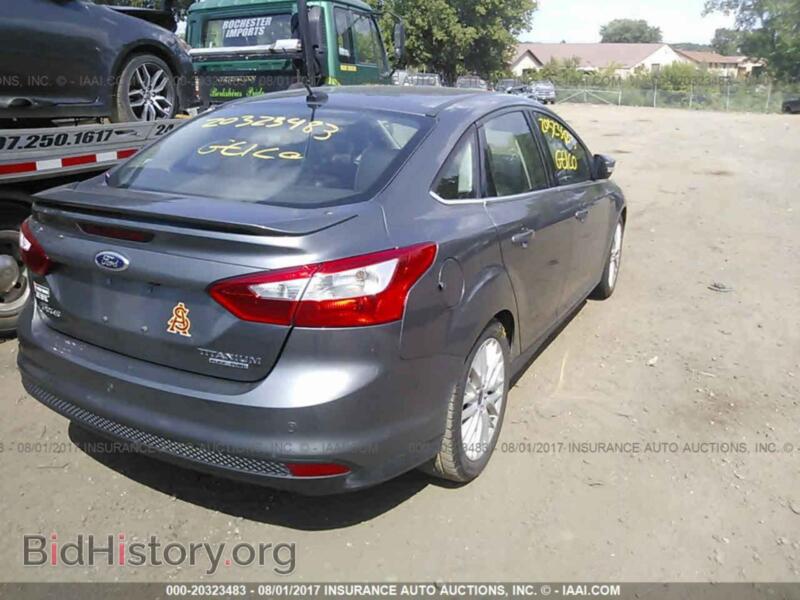 2014 Ford FOCUS (VIN 1FADP3J26EL169255) — photo 4 of 10