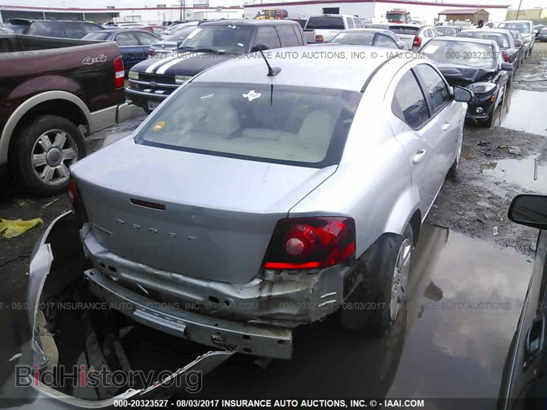 2011 Dodge Avenger - VIN: 1B3BD4FB0BN558208 - Фото 4