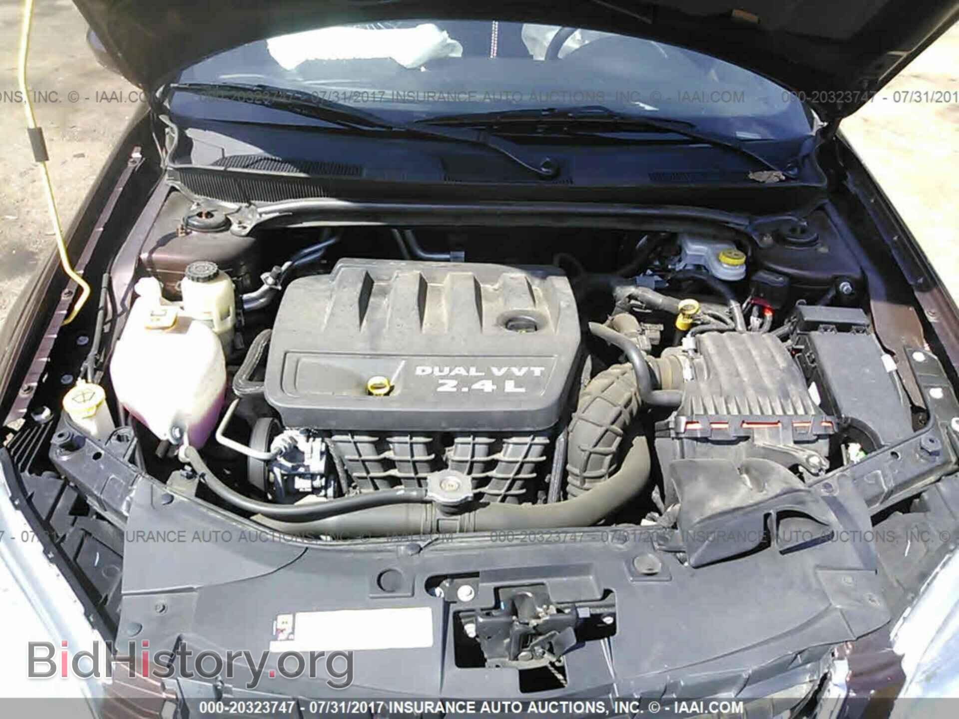 2013 Chrysler 200 - VIN: 1C3CCBAB8DN698080 - Фото 10